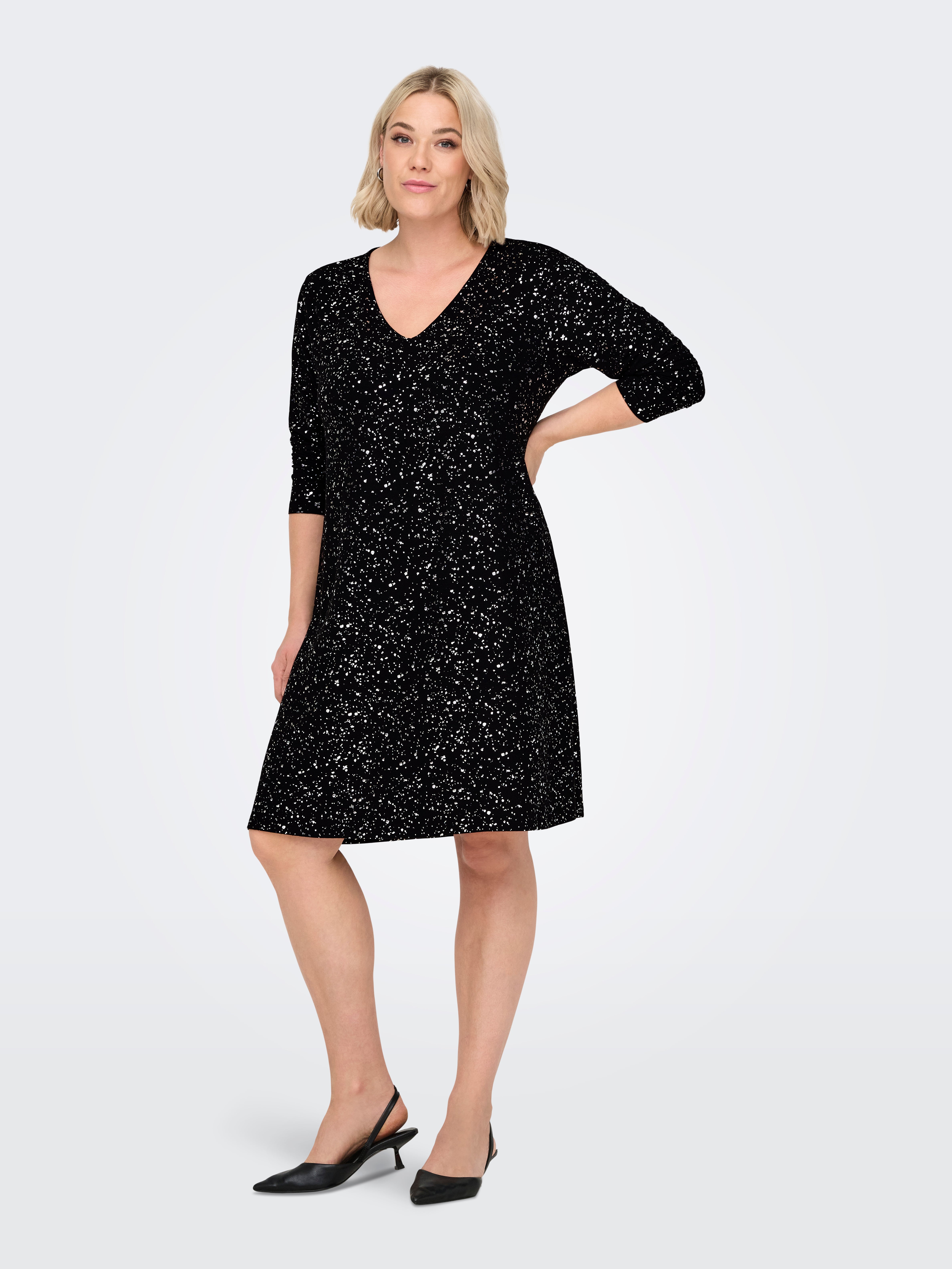 CARNEWFOILA Midikleid Black