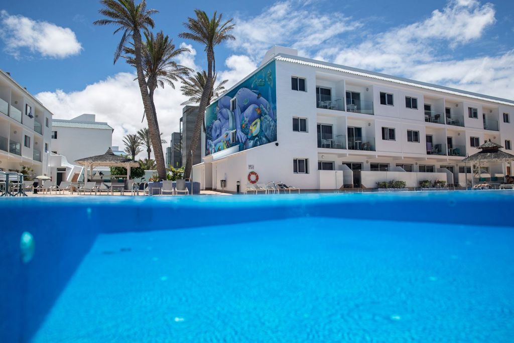Surfing Colors Logies - Hotel