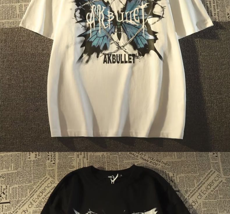 Bay Go Mall - T-shirt met ronde hals en vlinderprint, met elleboogmouwen