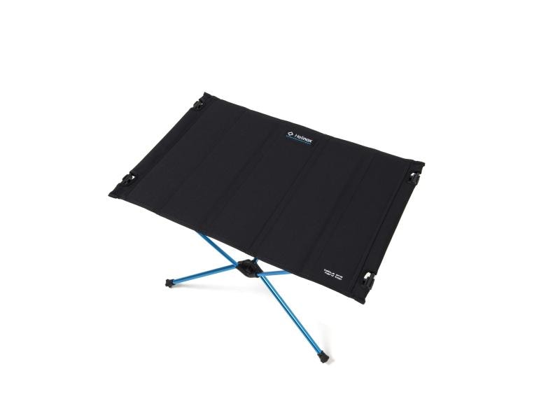 HELINOX Campingtisch One Hard Top Black/Cyan Blue, Large Leichter, zusammenfaltbarer Campingtisch
