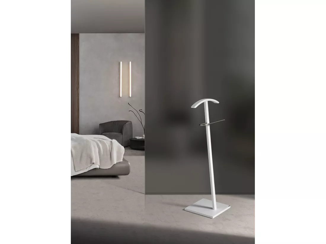 Valet de nuit - H112cm x L46cm x P32cm - hêtre massif taupe - Pisa