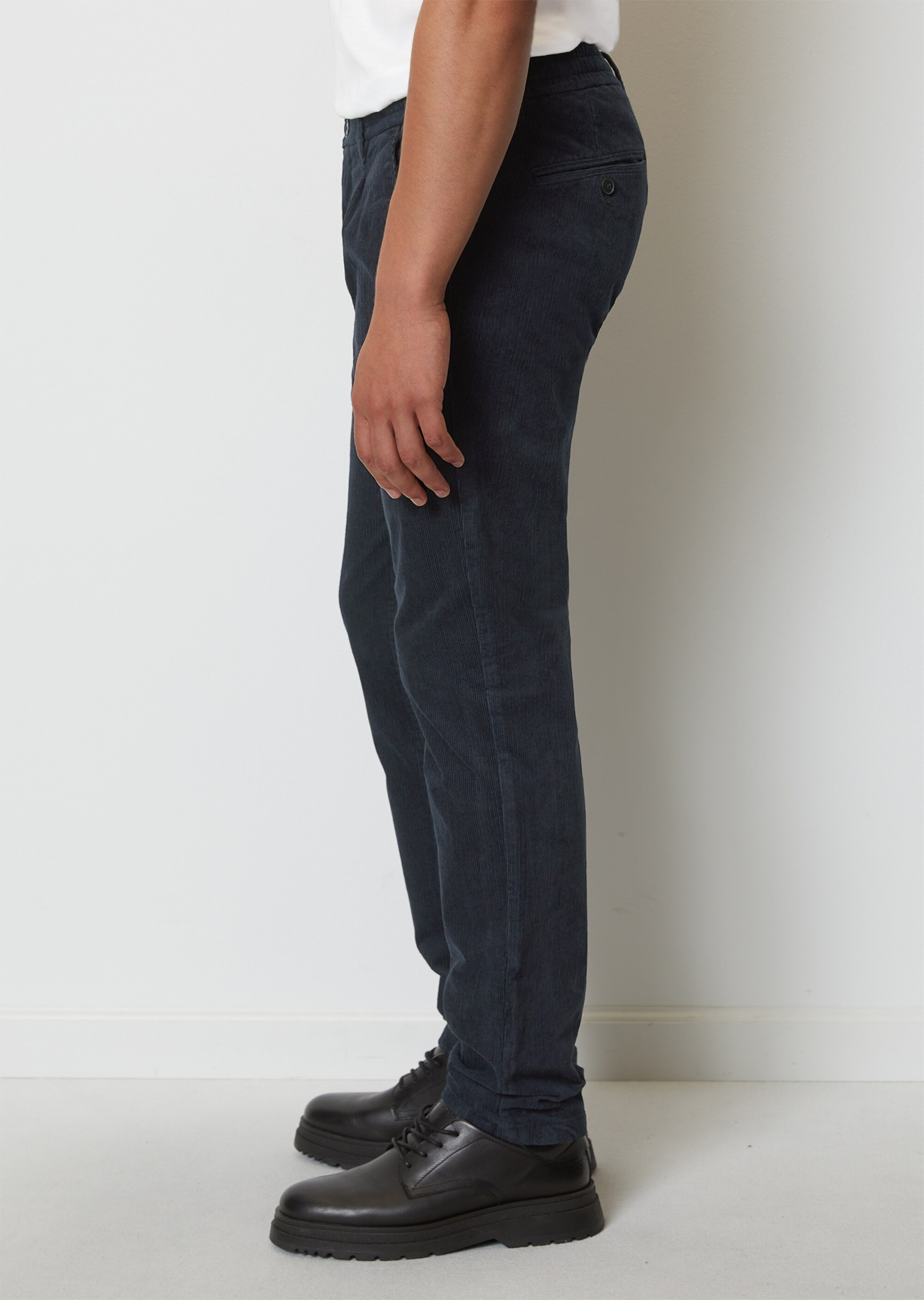 Cordhose Modell STIG jogger aus Organic Cotton-Mix