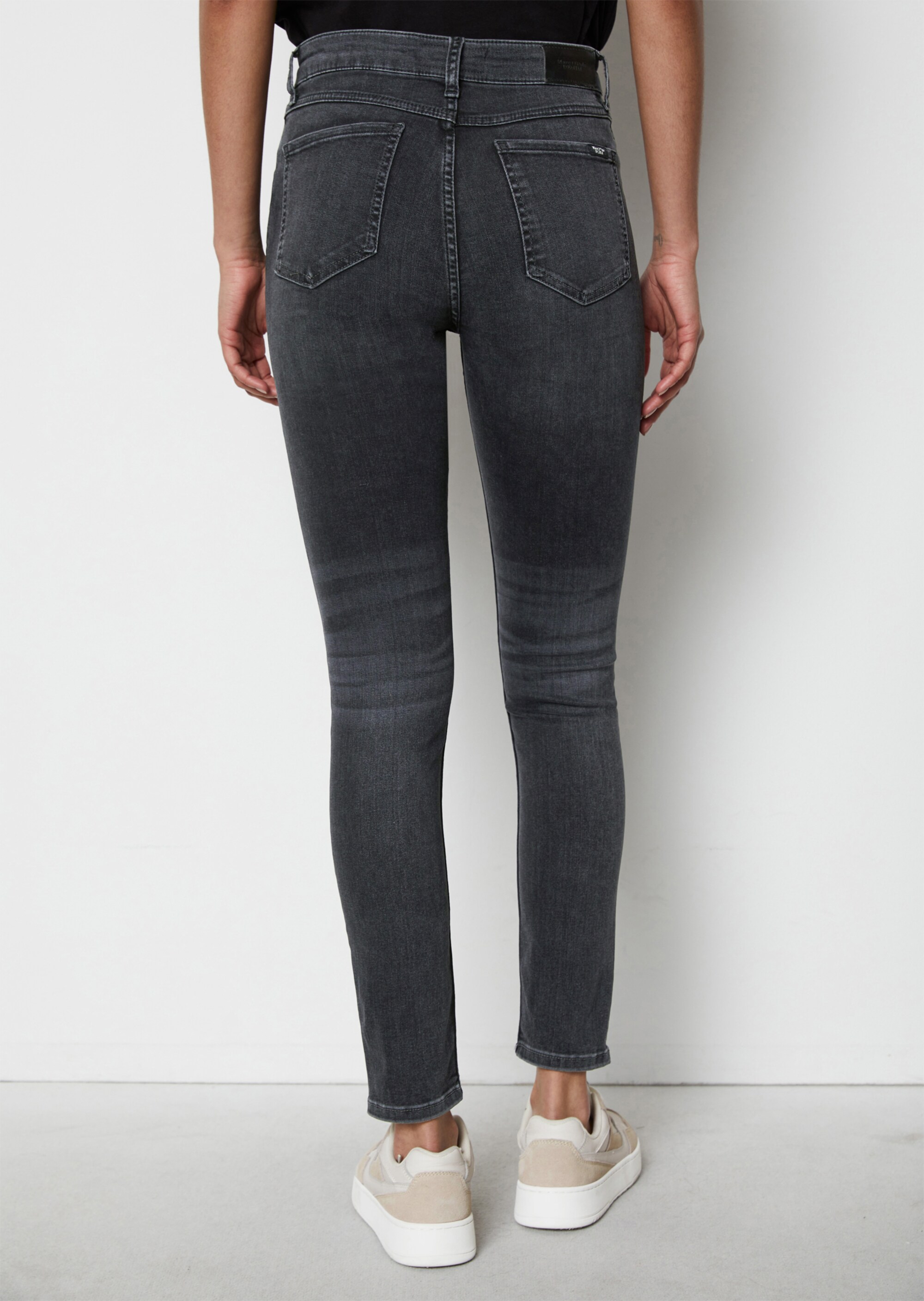 Jeans Modell KAJ skinny cropped aus Bio-Baumwoll-Mix