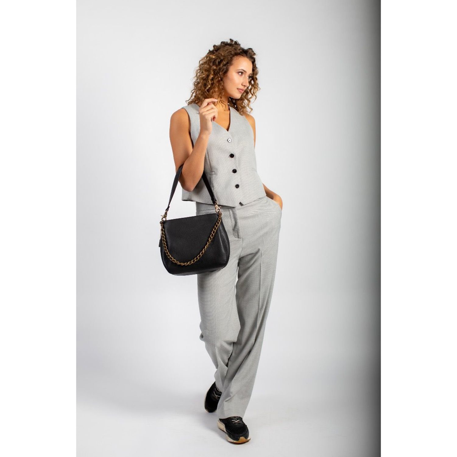 Chabo Campbell Classy black