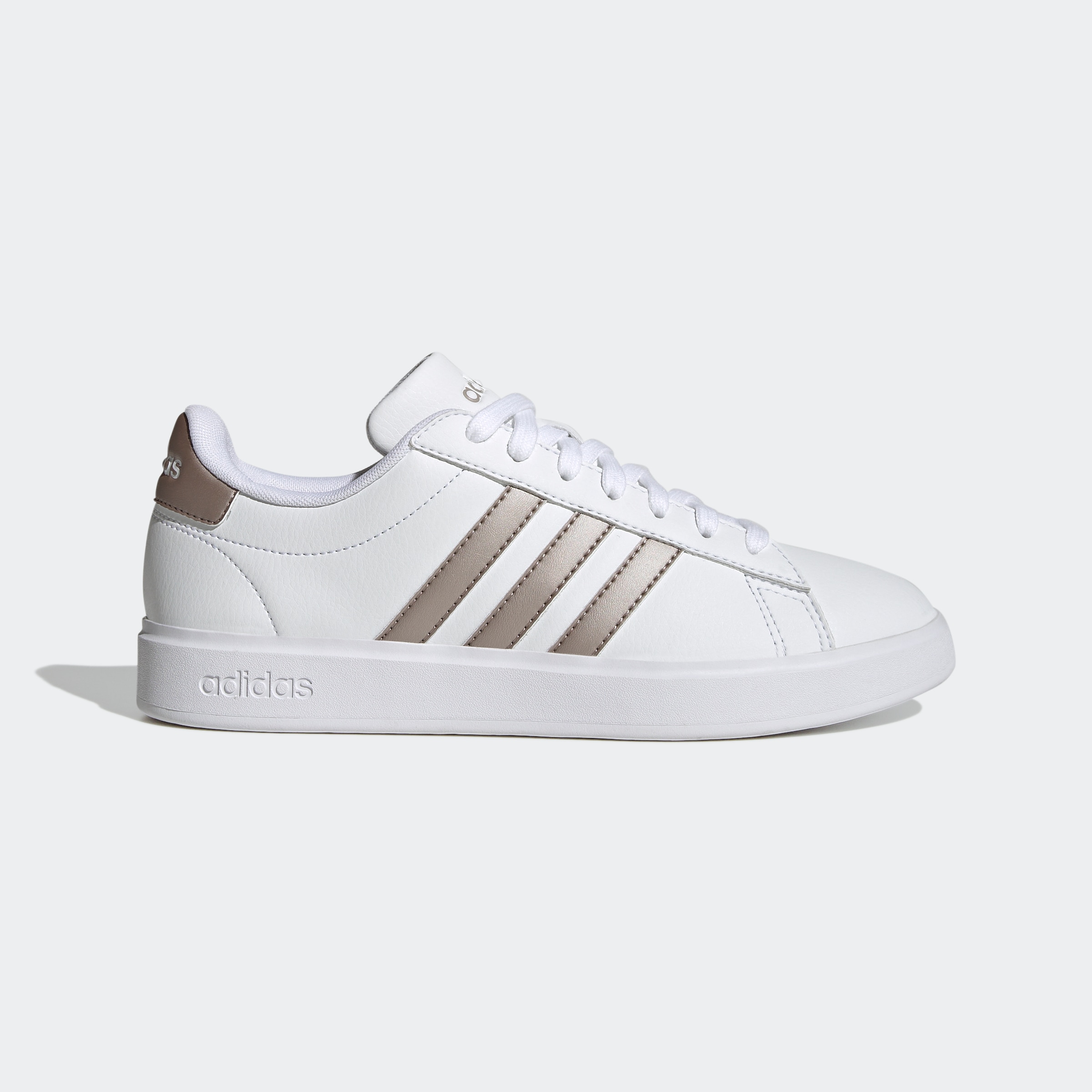 adidas Sportswear Sneaker »GRAND COURT 2.0«  Design auf den Spuren des adidas Superstar