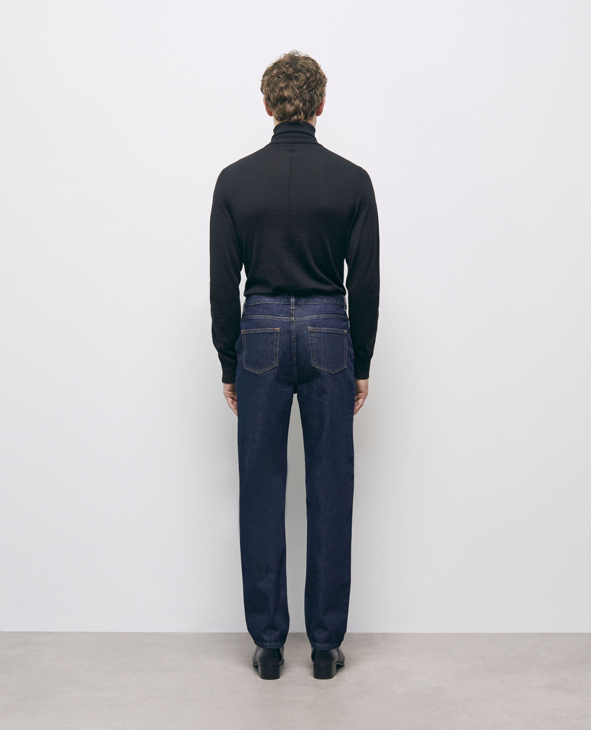 Jean droit bleu