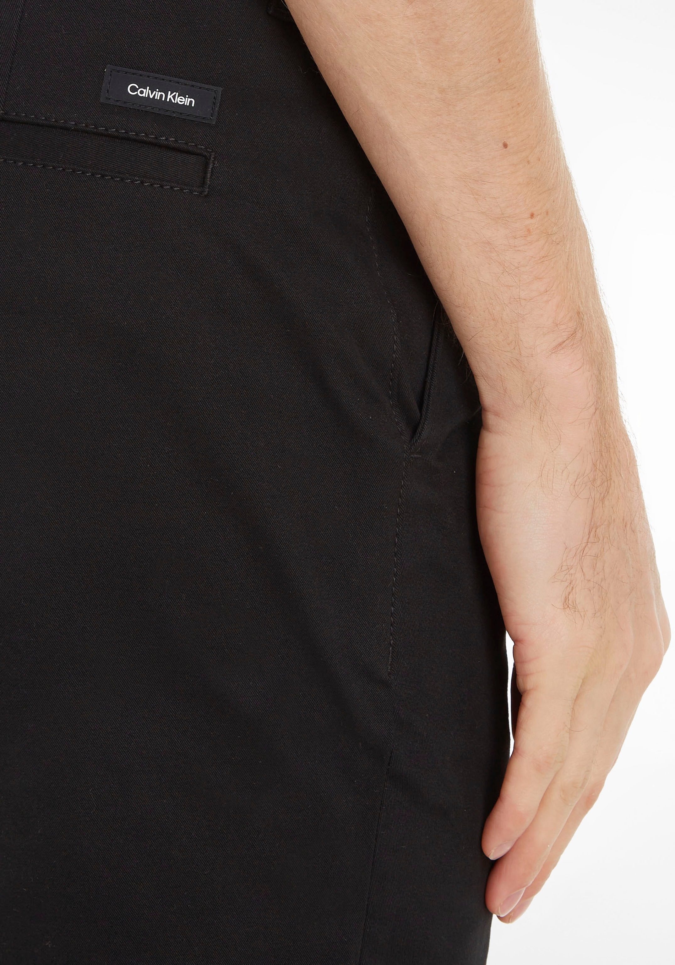 Calvin Klein Stoffhose  mit praktischem Gürtel