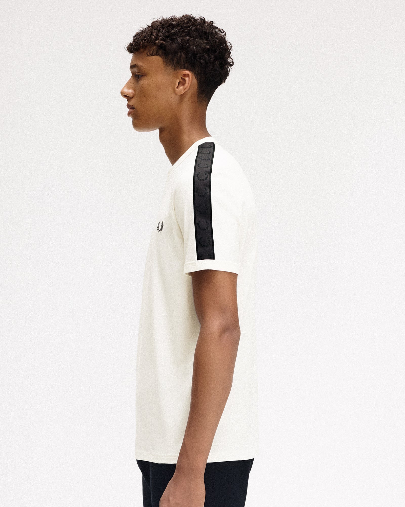 Fred Perry<br>Contrast Tape Ringer T-Shirt