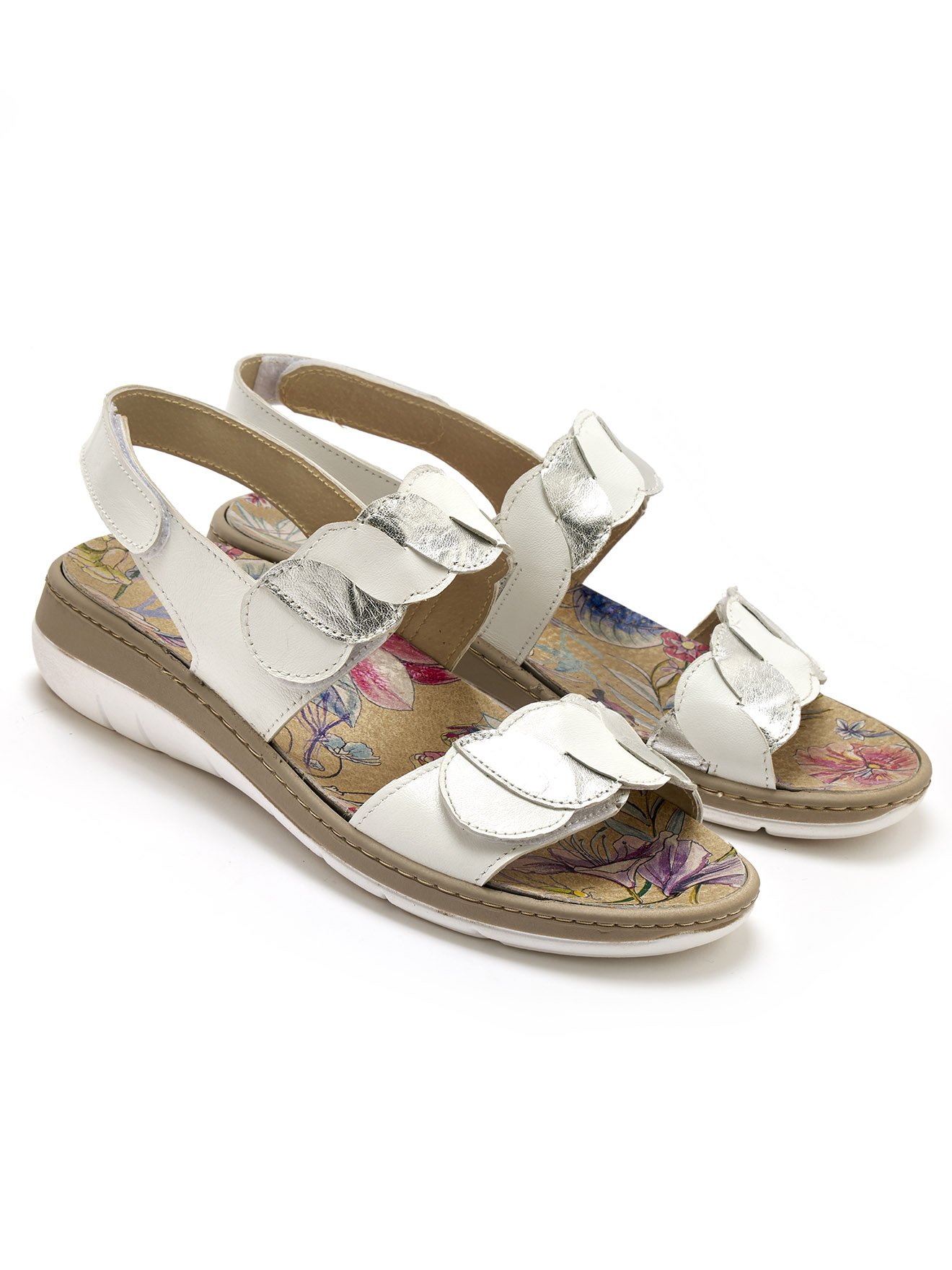 Sandales ouverture totale par scratchs