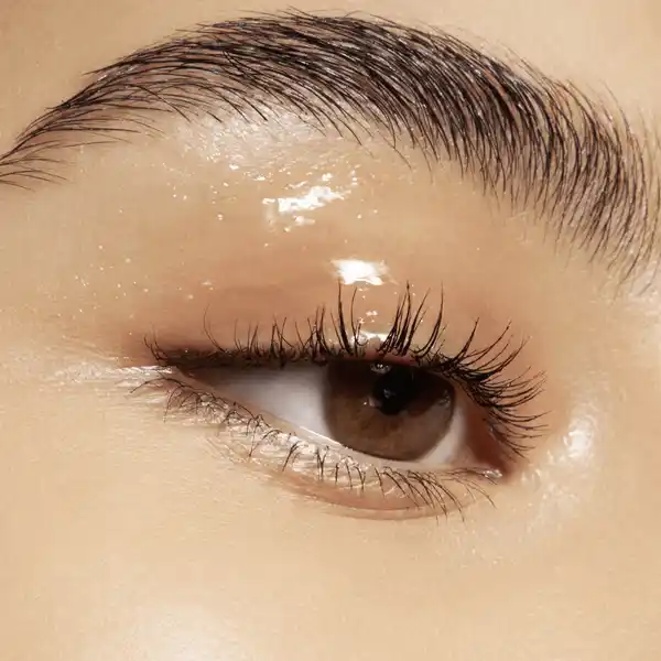 dewy Eye Gloss liquid shadow 01 Crystal Clear