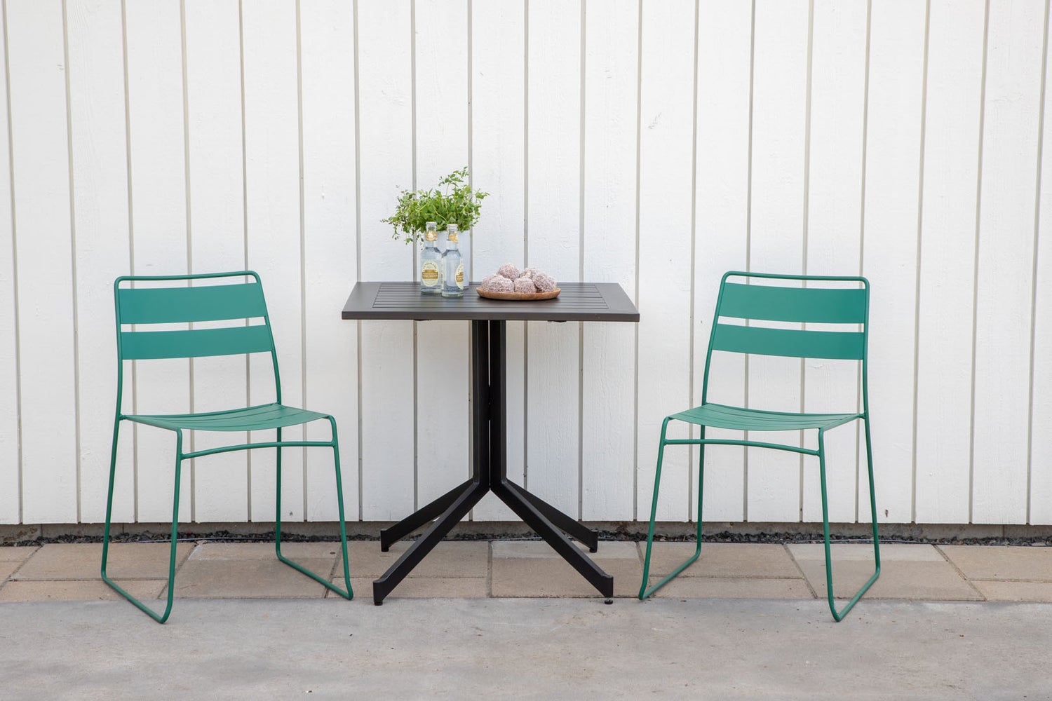 Way tuinset, tafel 70x70cm en 2 stoelen Lina, groen, zwart. 70 x 70 x 72 cm