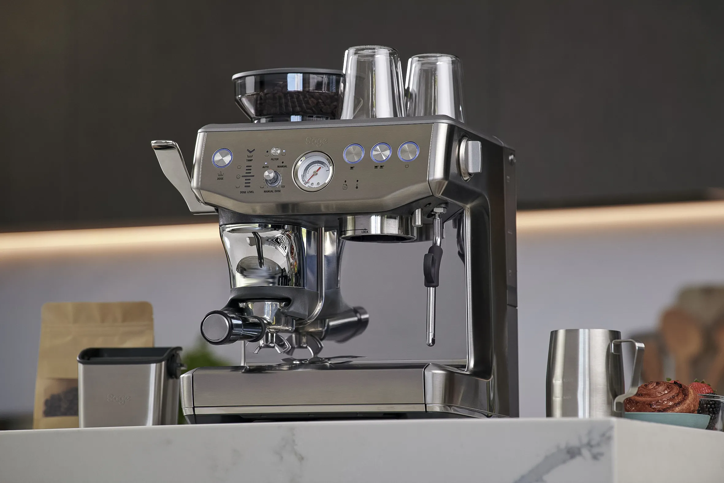 Sage The Barista Express Impress Espressomaskine