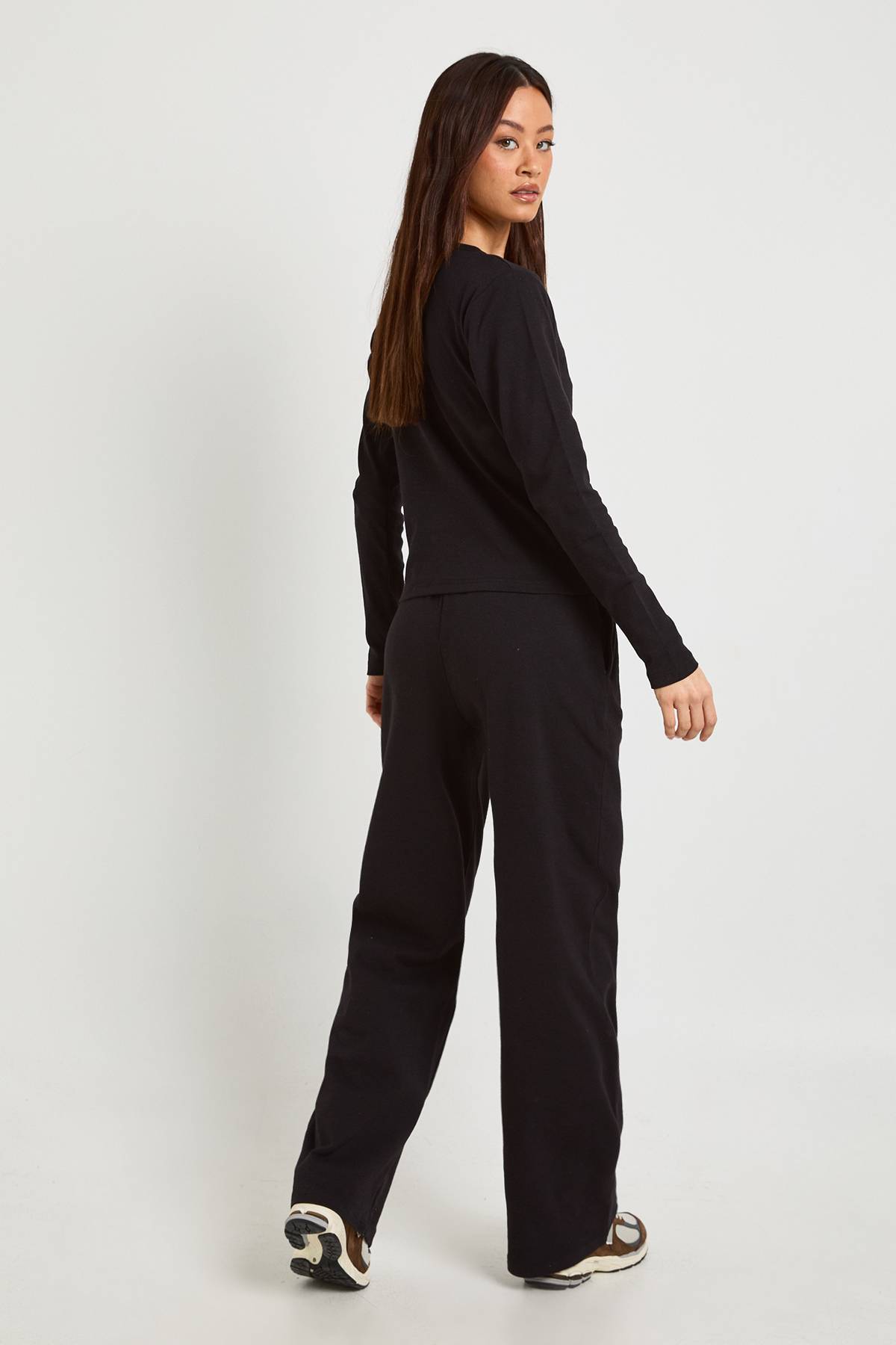 boohoo Ensemble Haut Col Rond Boutonné Et Pantalon En Coton Pour Femme Grande Taille