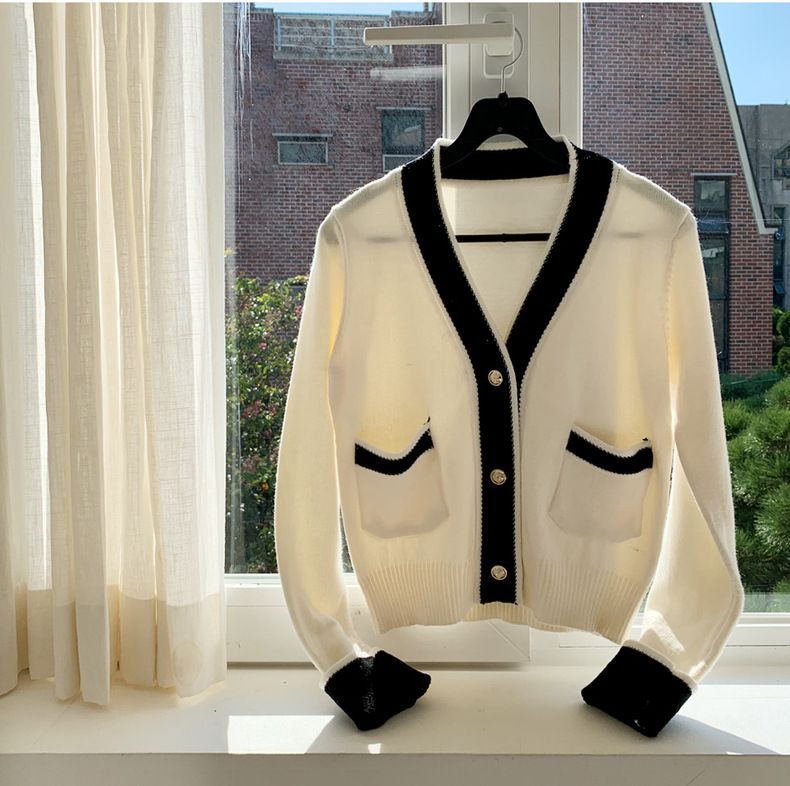 Frigga - Vest met contrasterende rand