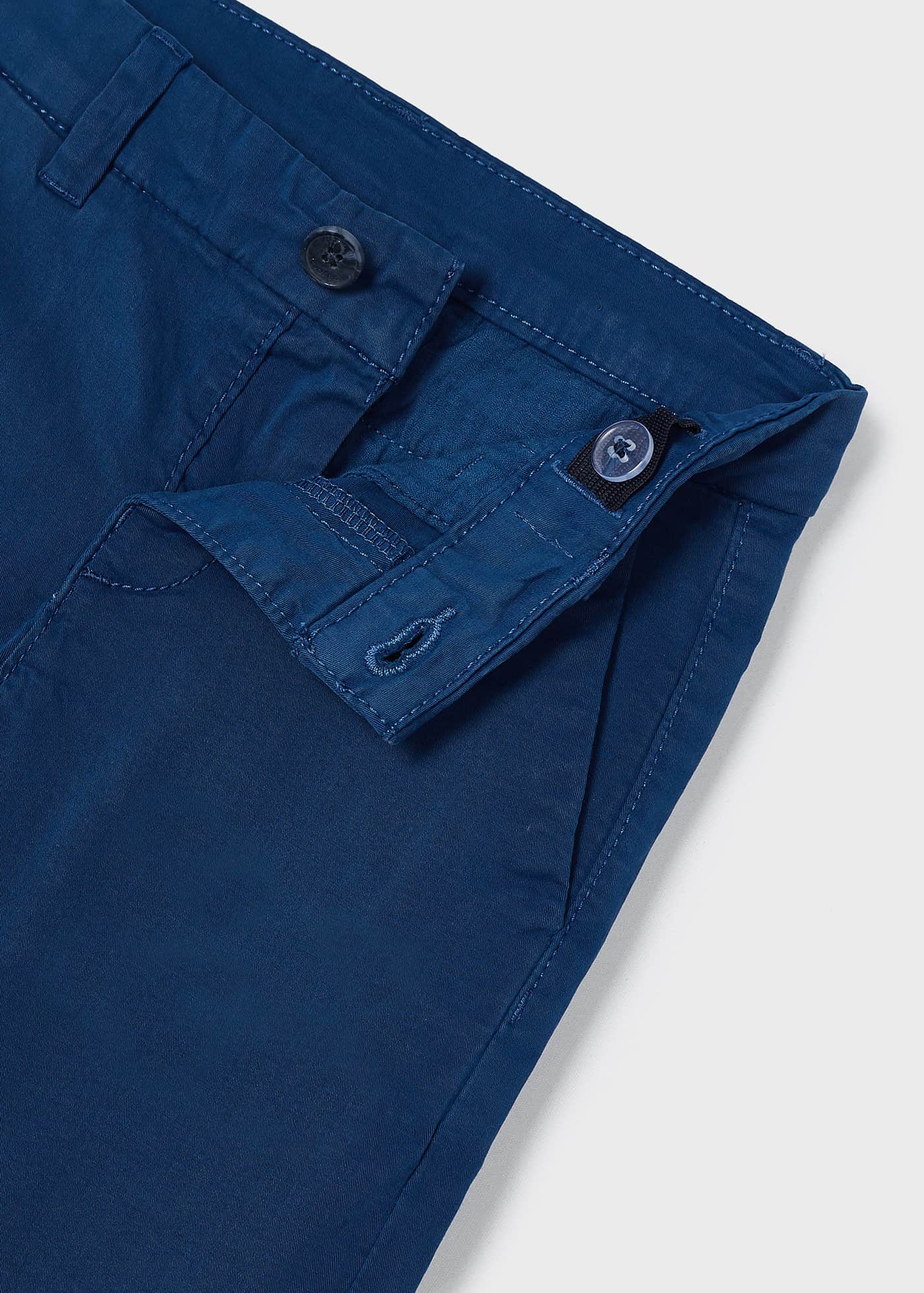 Calças chino slim de algodão Better Cotton para meninos