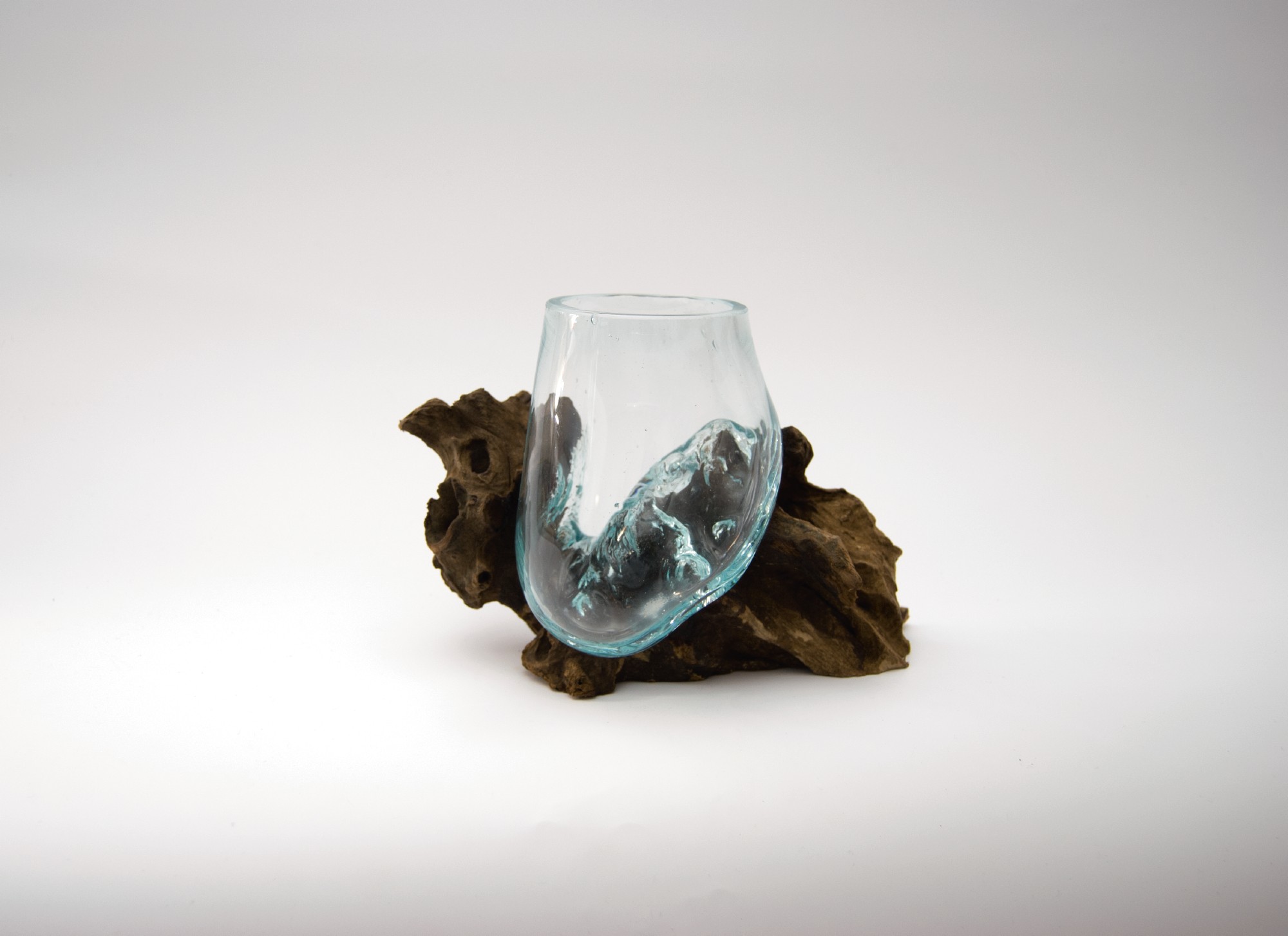 Glasvase aus Wurzelholz, B ca. 20 cm, H ca. 20 cm, T ca. 20 cm von fischer's lagerhaus