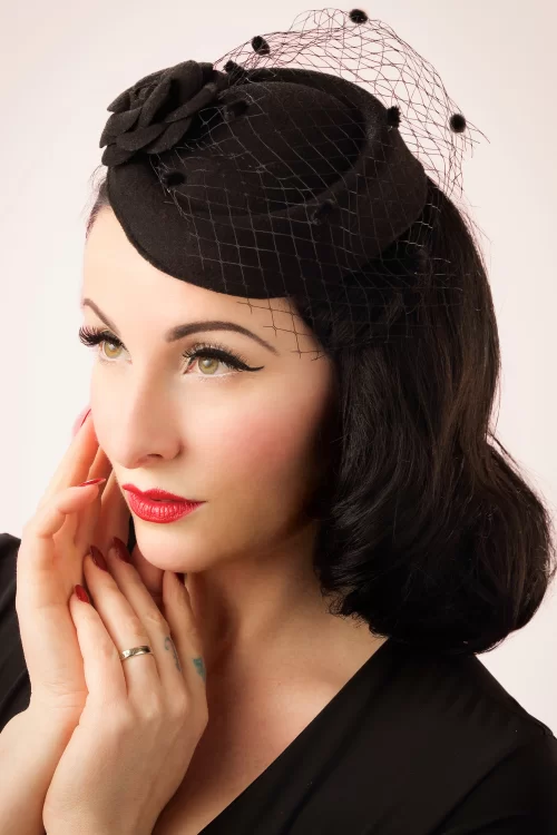 Banned Retro Marilyn Fascinator in zwart