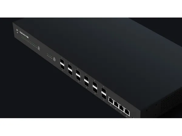 Ubiquiti EdgeSwitch ES-16-XG - Switch - L3 - Administreret - 12 x 10 Gigabit SFP    4 x 10 Gigabit Ethernet - monterbar på stativ - AC 120/230 V / DC 16 - 25 V