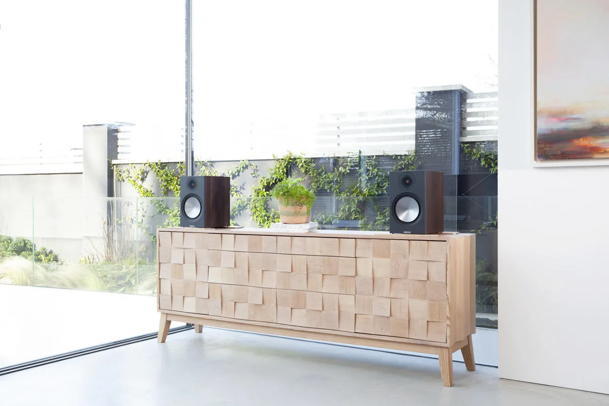 Monitor Audio Bronze 100 Noyer (la paire) Enceintes bibliothèque