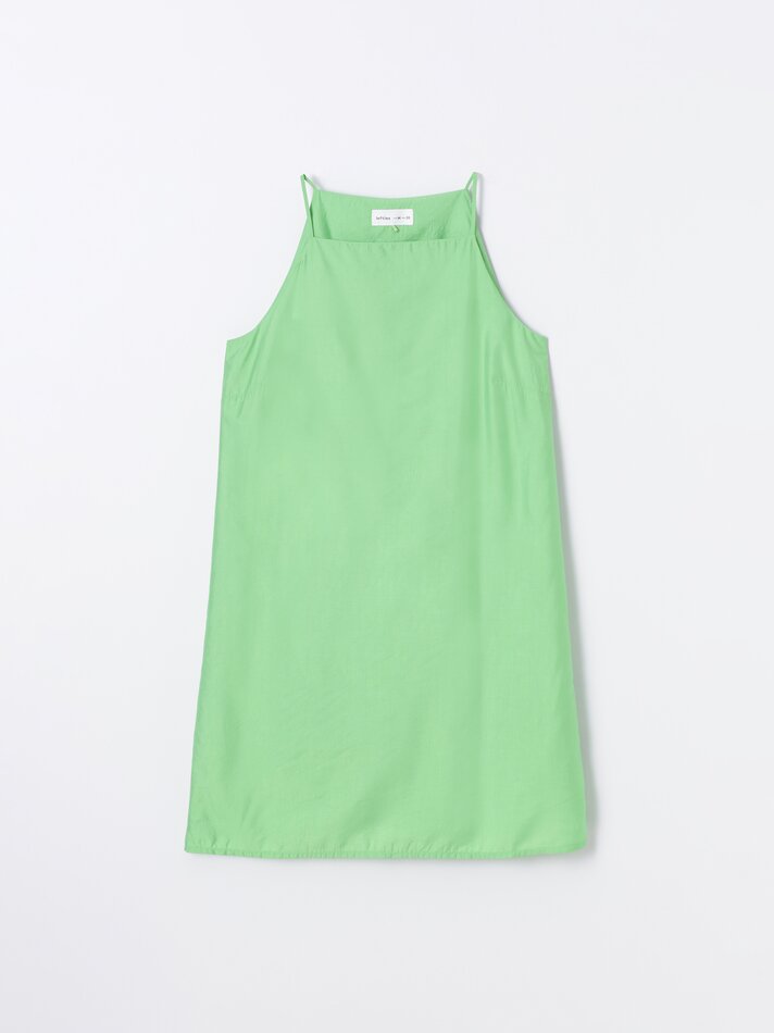 Vestido curto com decote halter - Verde claro