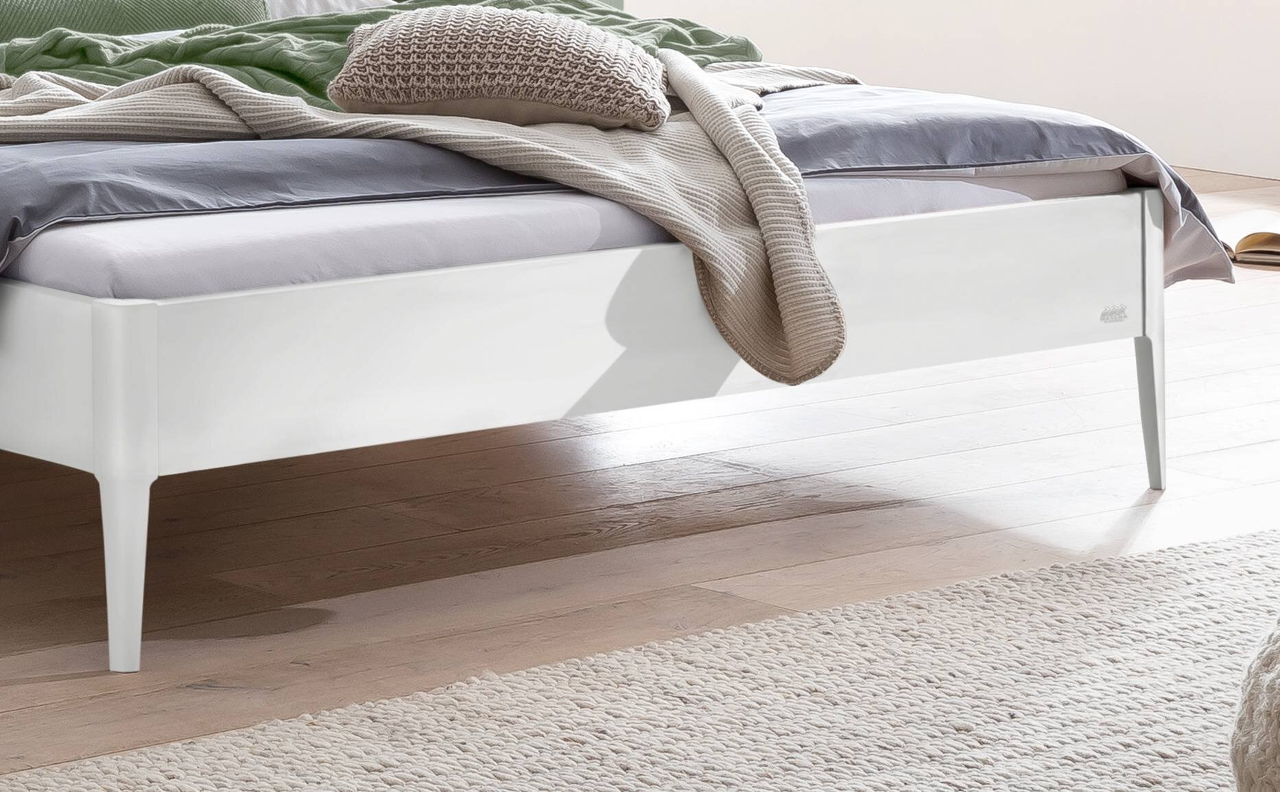Holzbett HASENA BUSSETO 140X200cm Höhe 25cm Buche Buche weiß