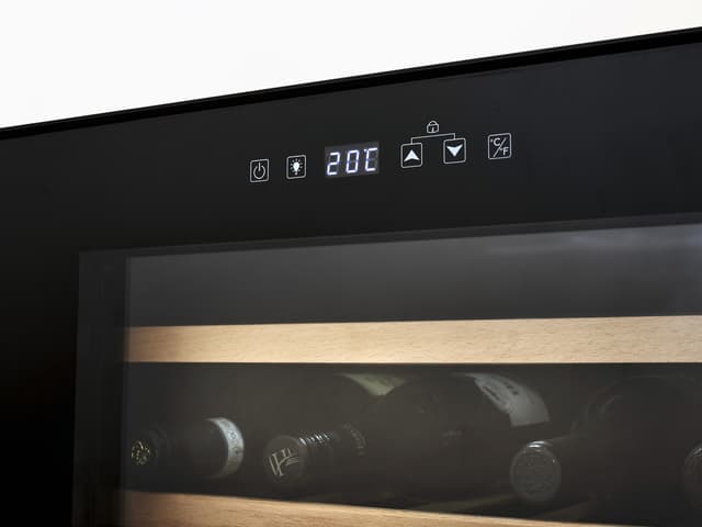 Nordic Sense Vinkøleskab 33 flasker Sort