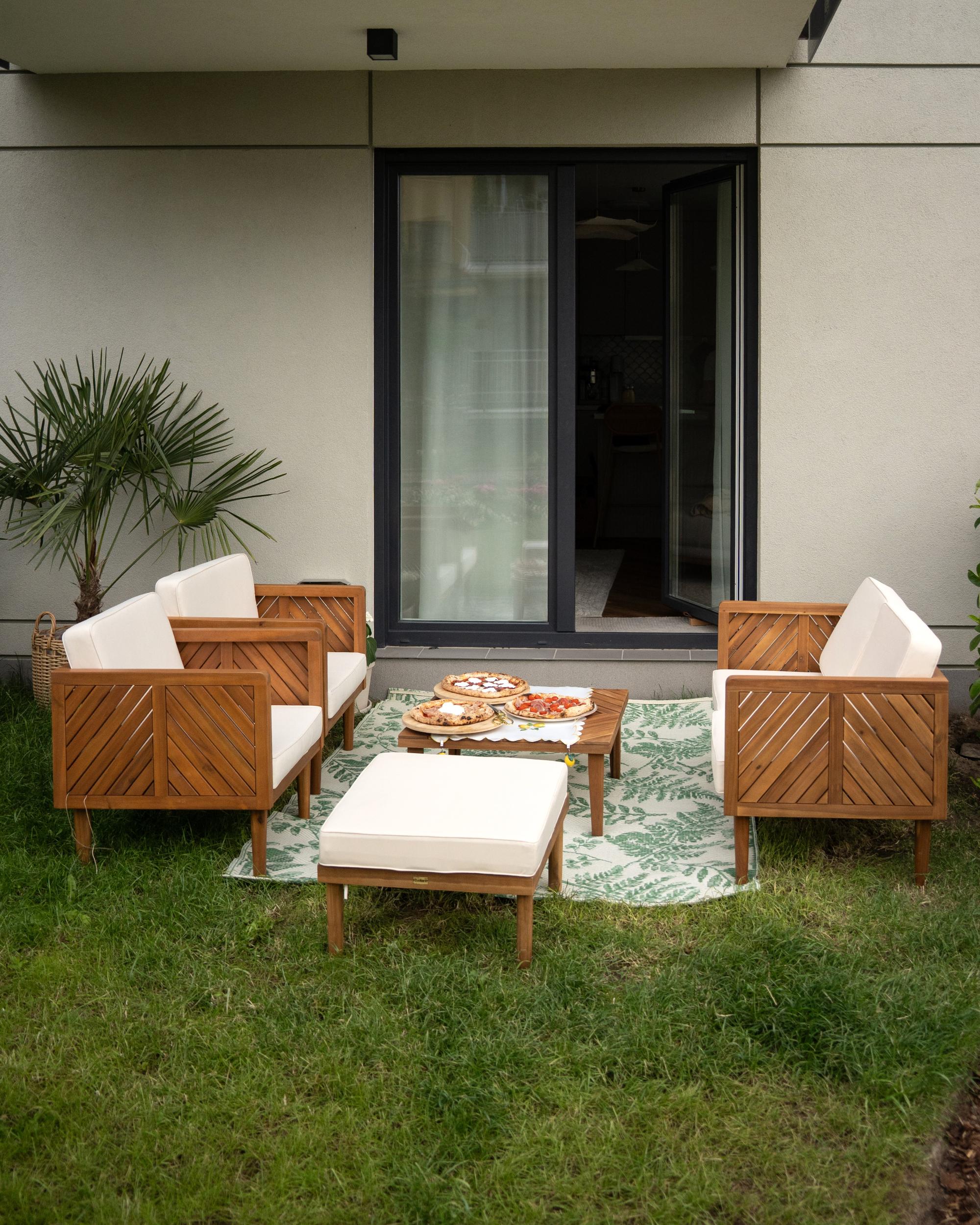 Loungeset met tafel en ottomaan 4-zits BARATTI Acaciahout Bruin