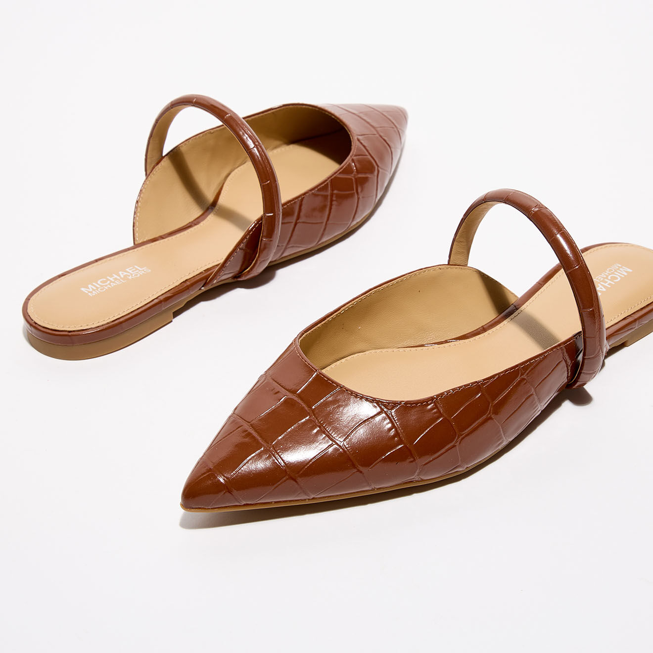 Michael Kors Chaussures Mules en Cuir Jessa camel