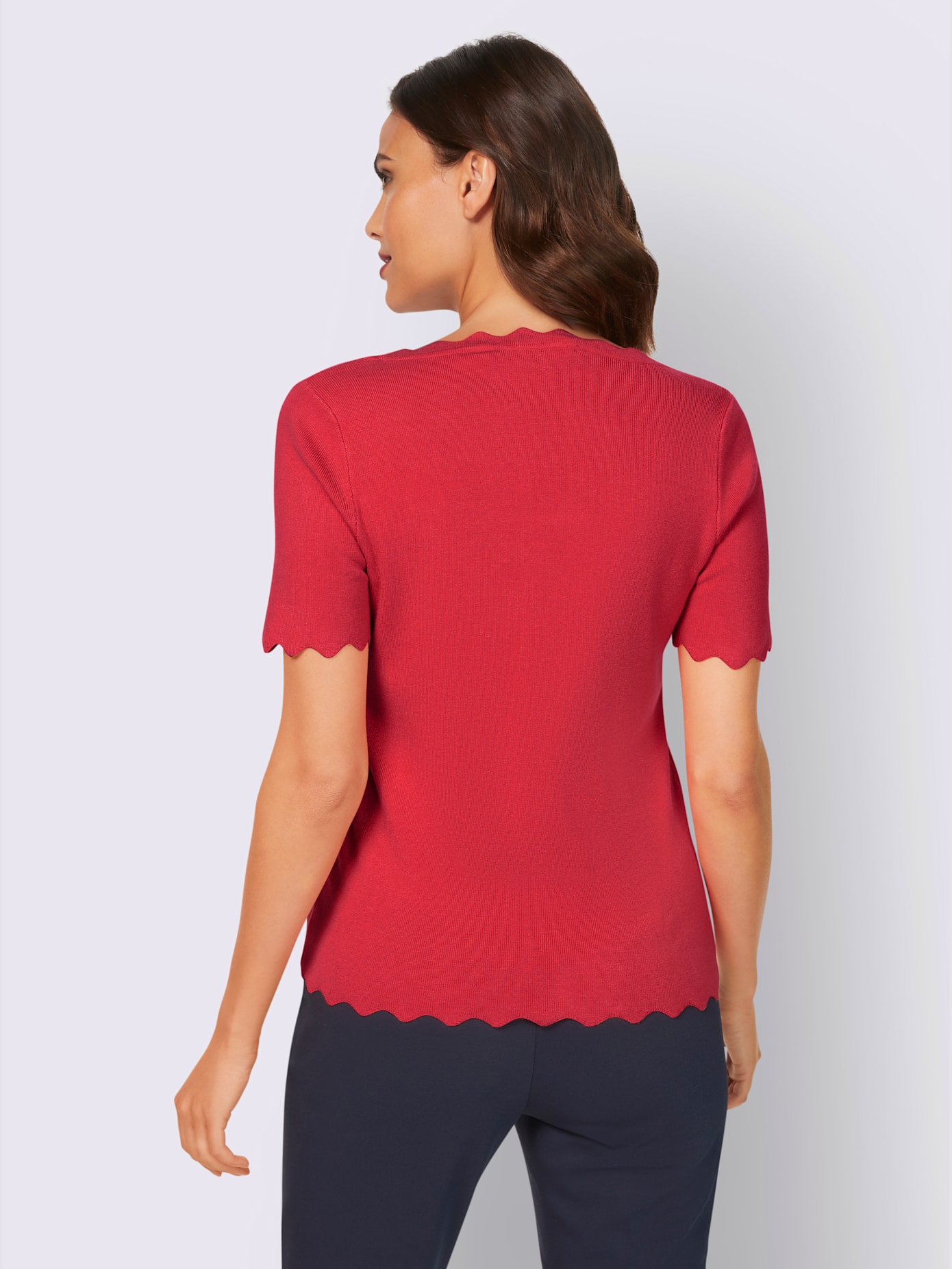 Pull joli ourlet ondulé