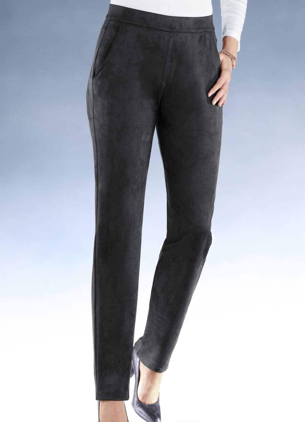 Trendige, samtweiche Hose