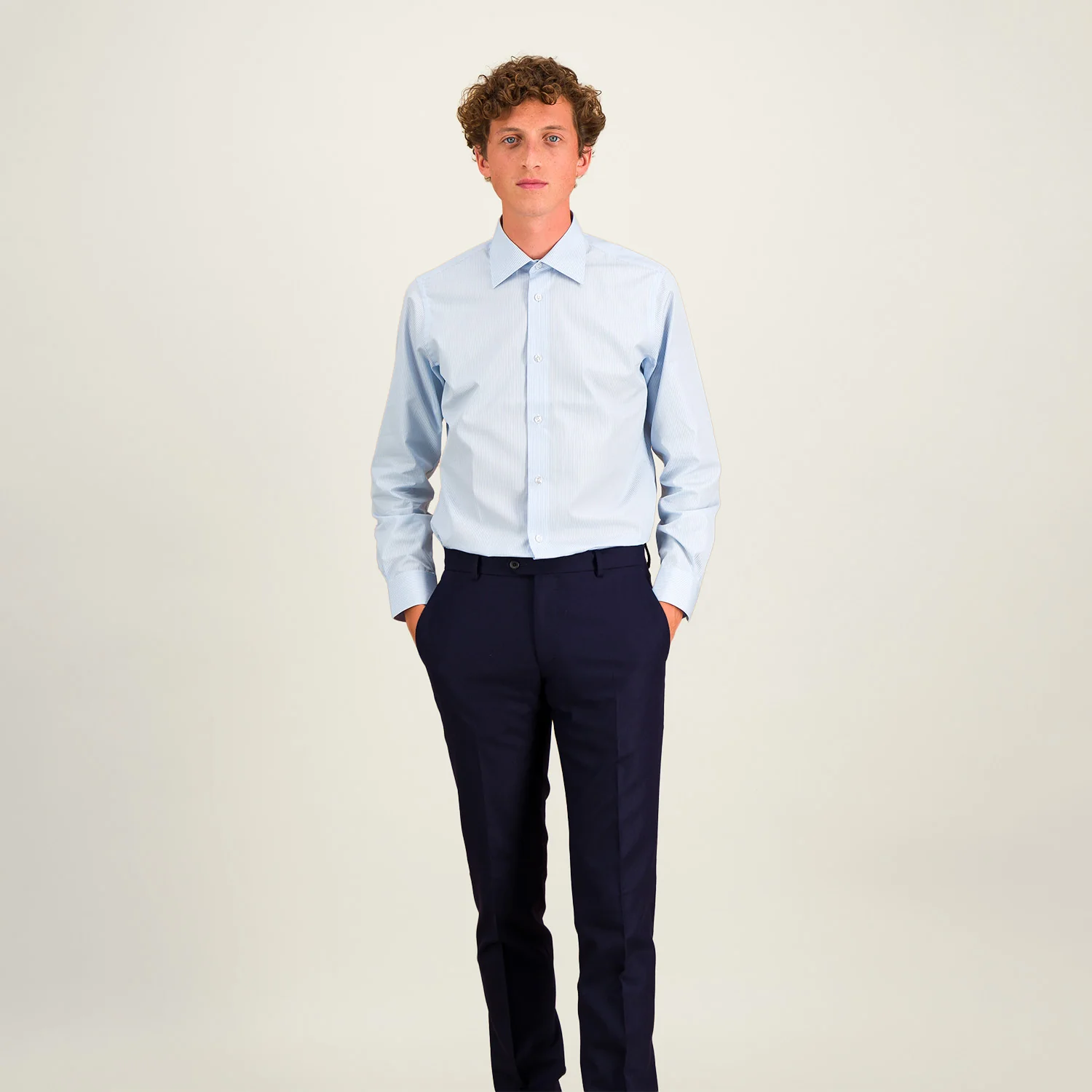 Fitted shirt in double-twisted poplin with blue and white stripes