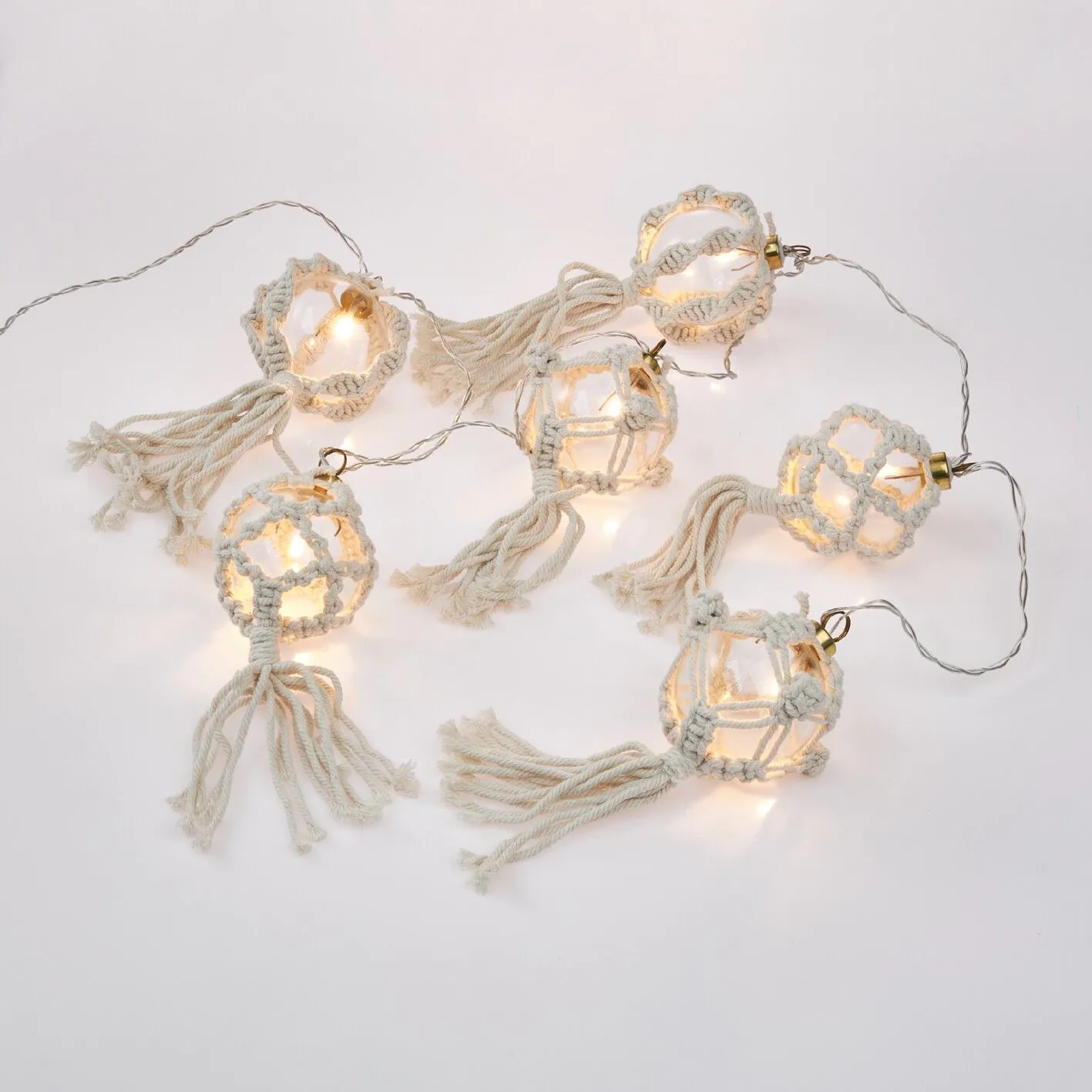 LED-Lichterkette Makrameekugeln, 6er
