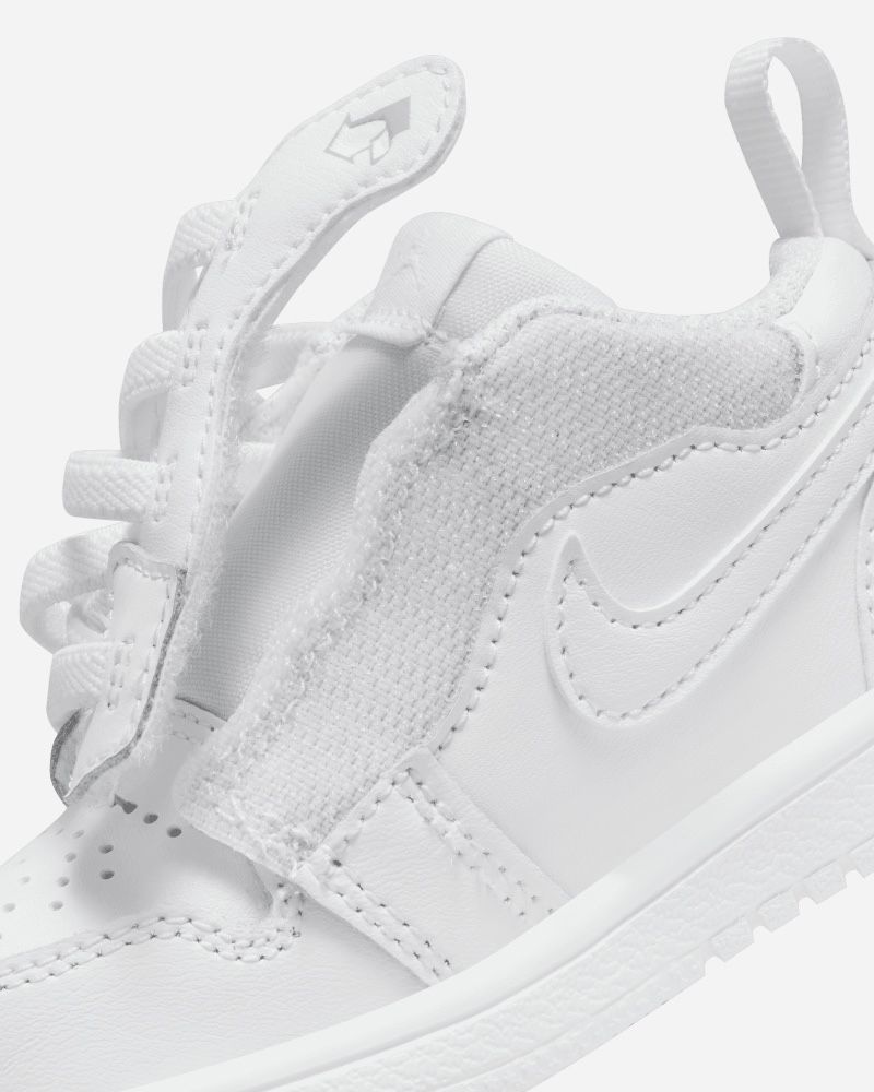 Chaussures Nike Air Jordan 1 Low pour enfant