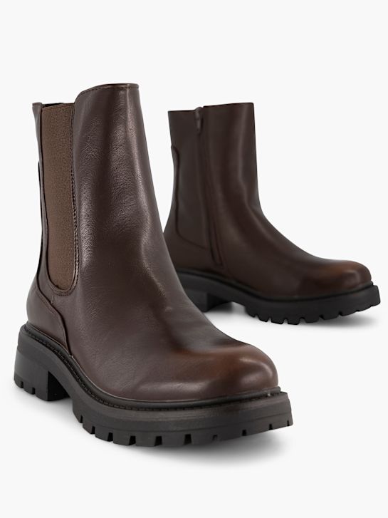 Claudia Ghizzani Chelsea boot