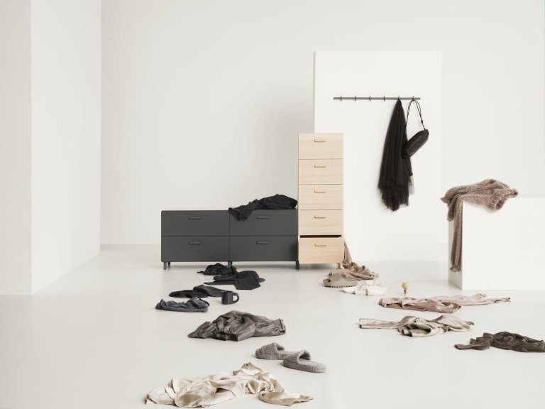 String Furniture Relief low ladekast 123x46,6 essen