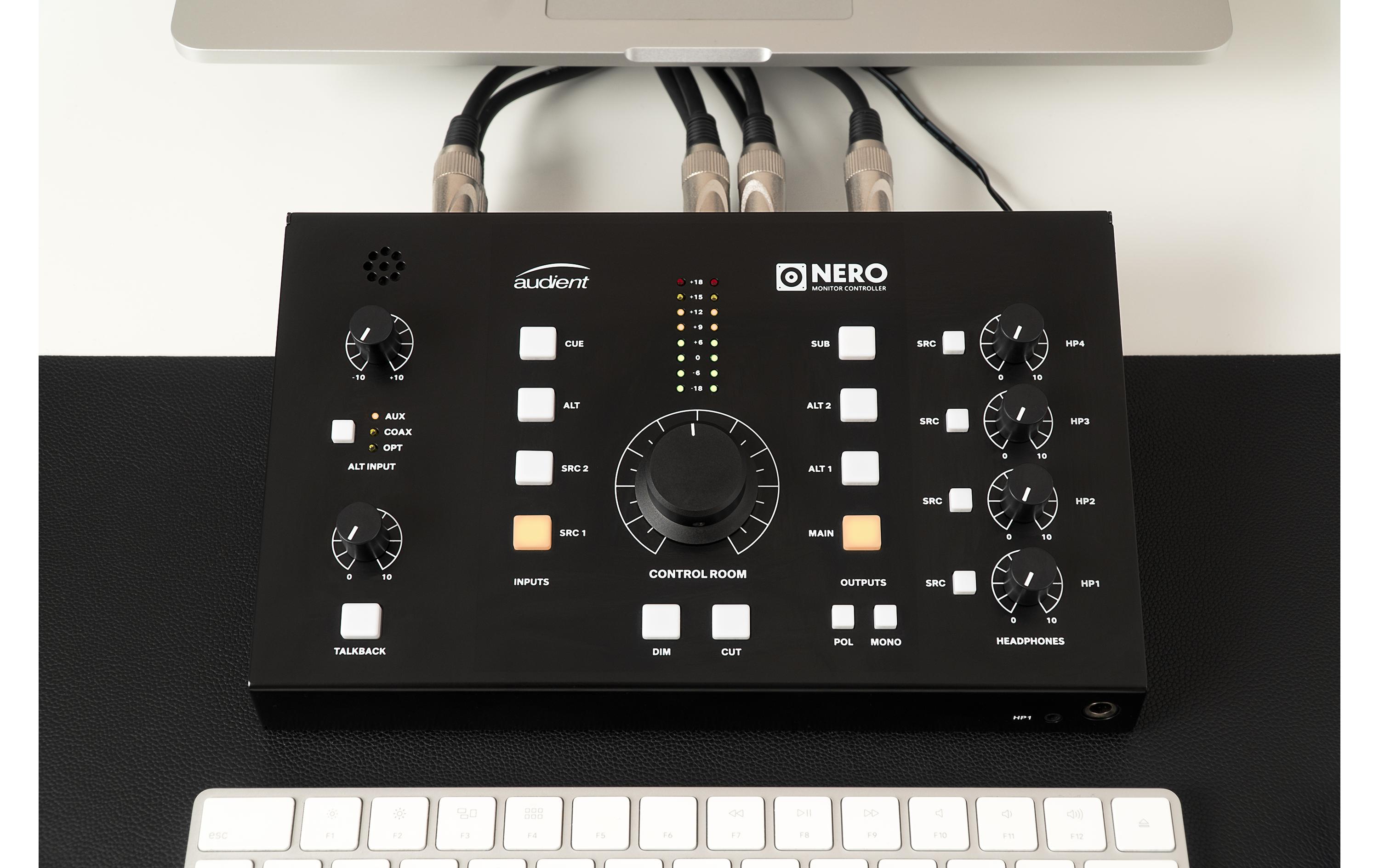 Monitorcontroller NERO<br>Monitorcontroller im Desktopformat