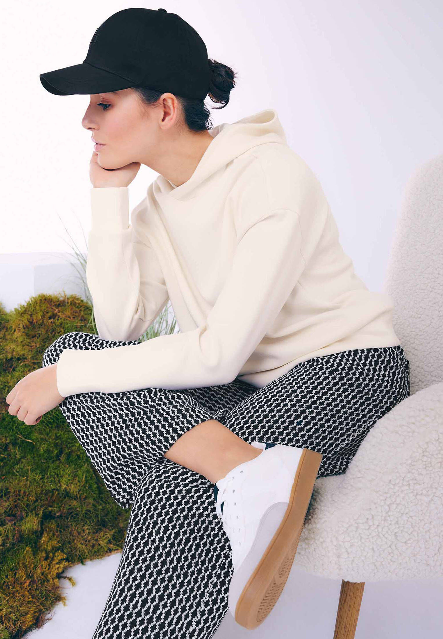 zero| Damen Sweatshirt mit Kapuze