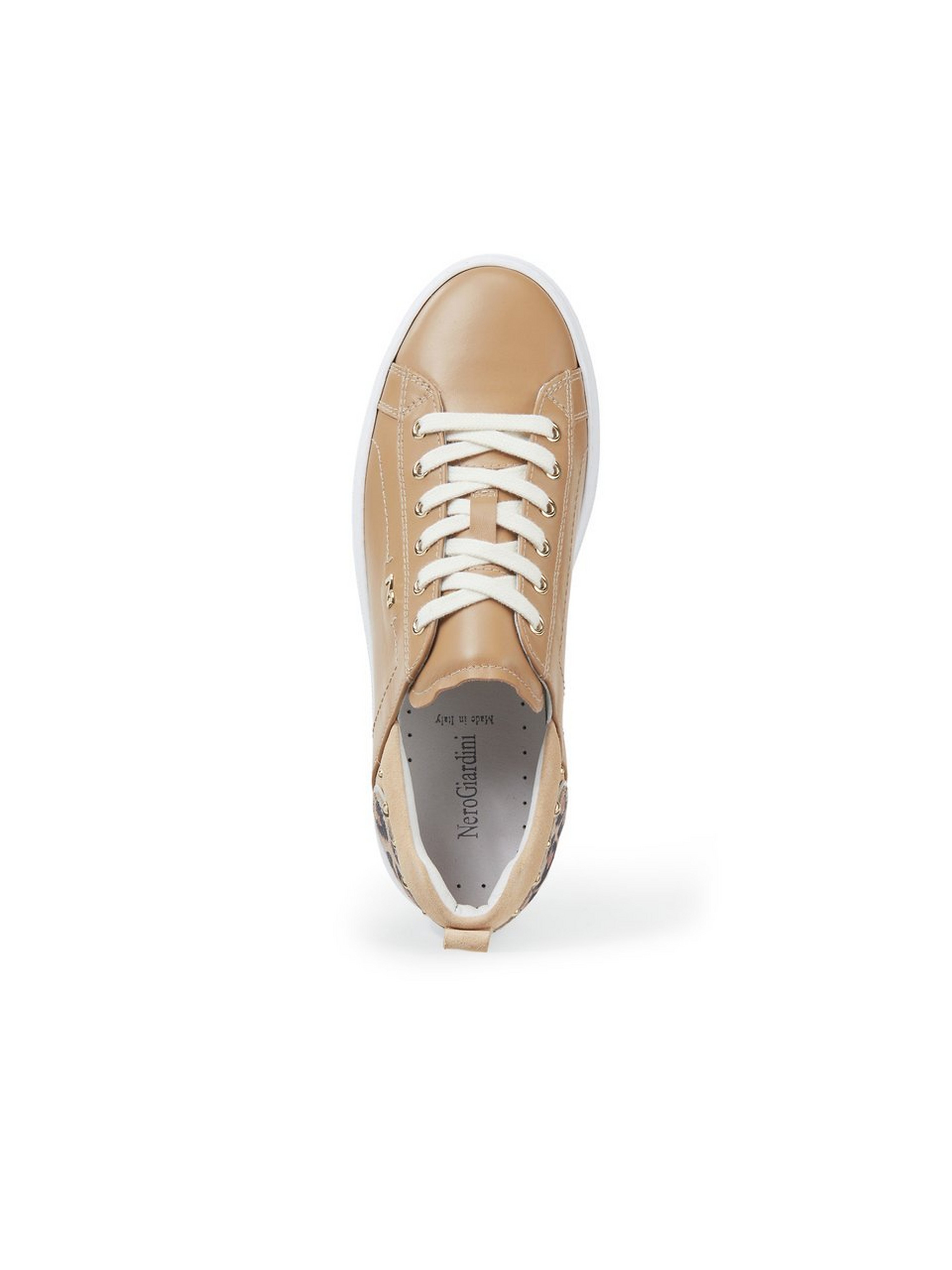 Sneaker