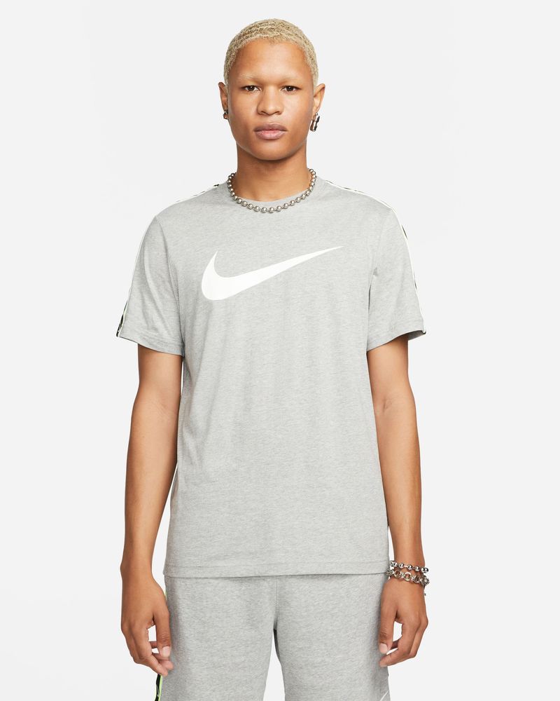 T-shirt Nike Repeat pour homme