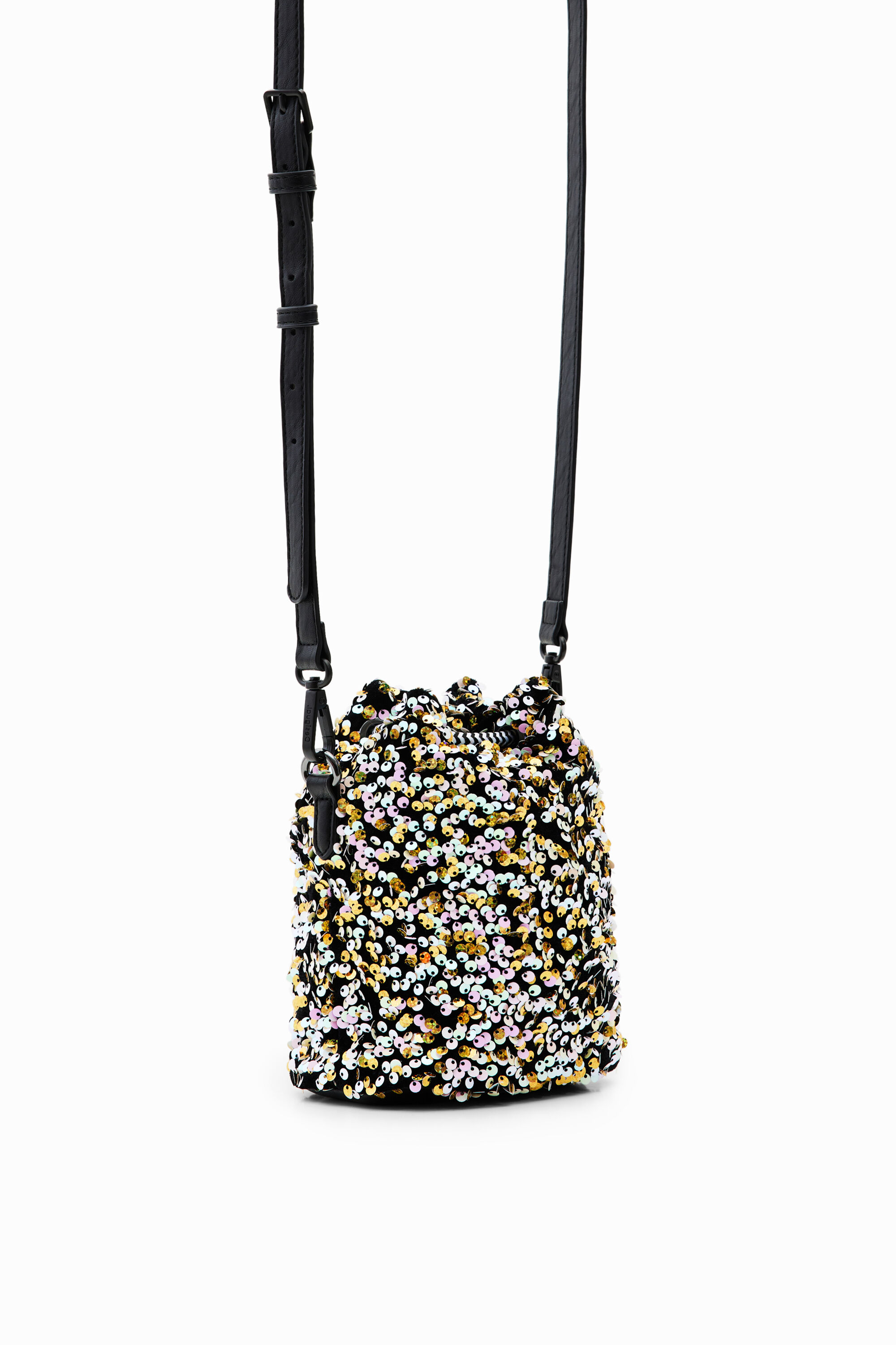 Bolsa pequena tipo saco com lantejoulas