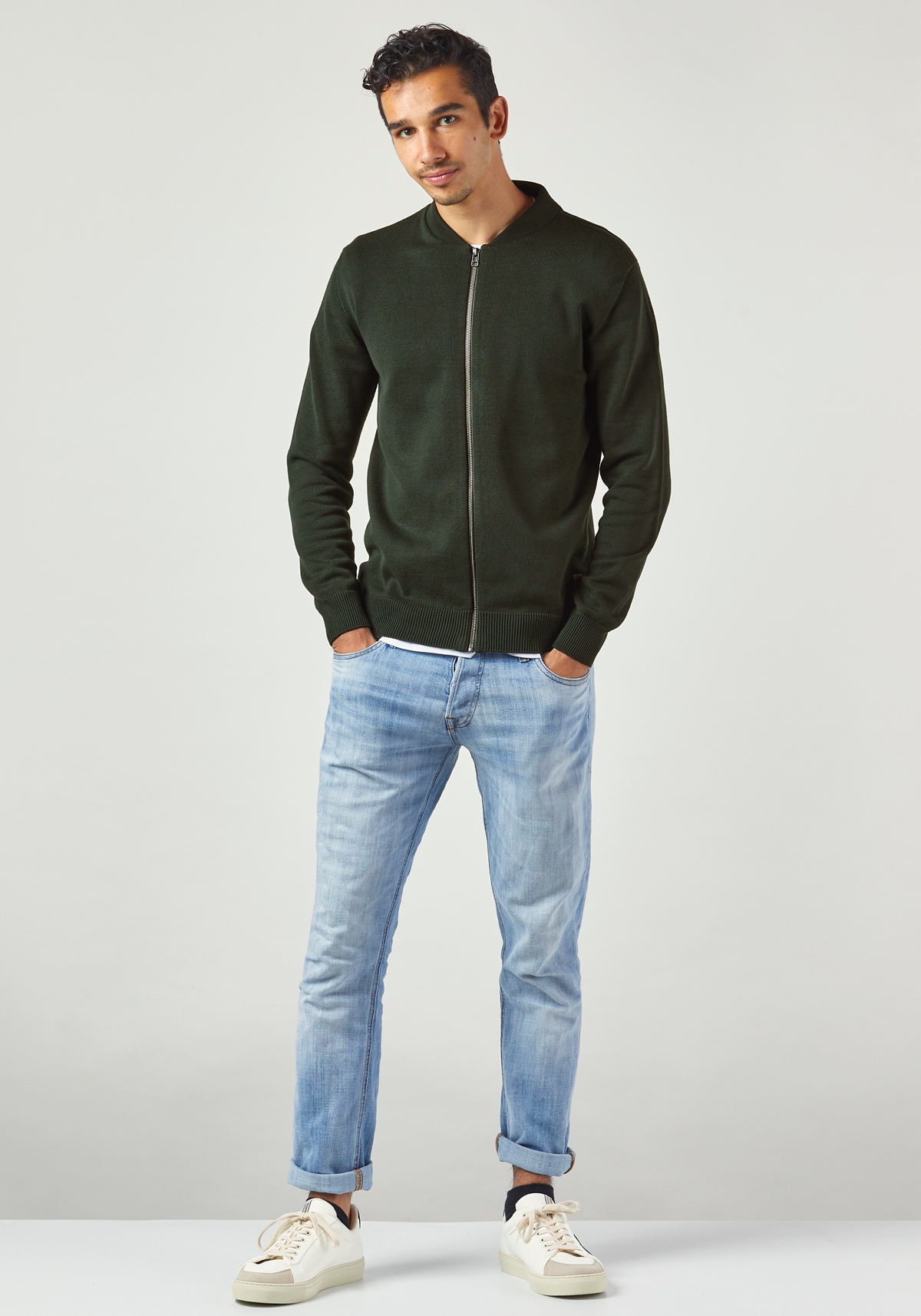 WE ARE ZRCL Herren-Strickjacke Bowler Swiss Edition Dark Green