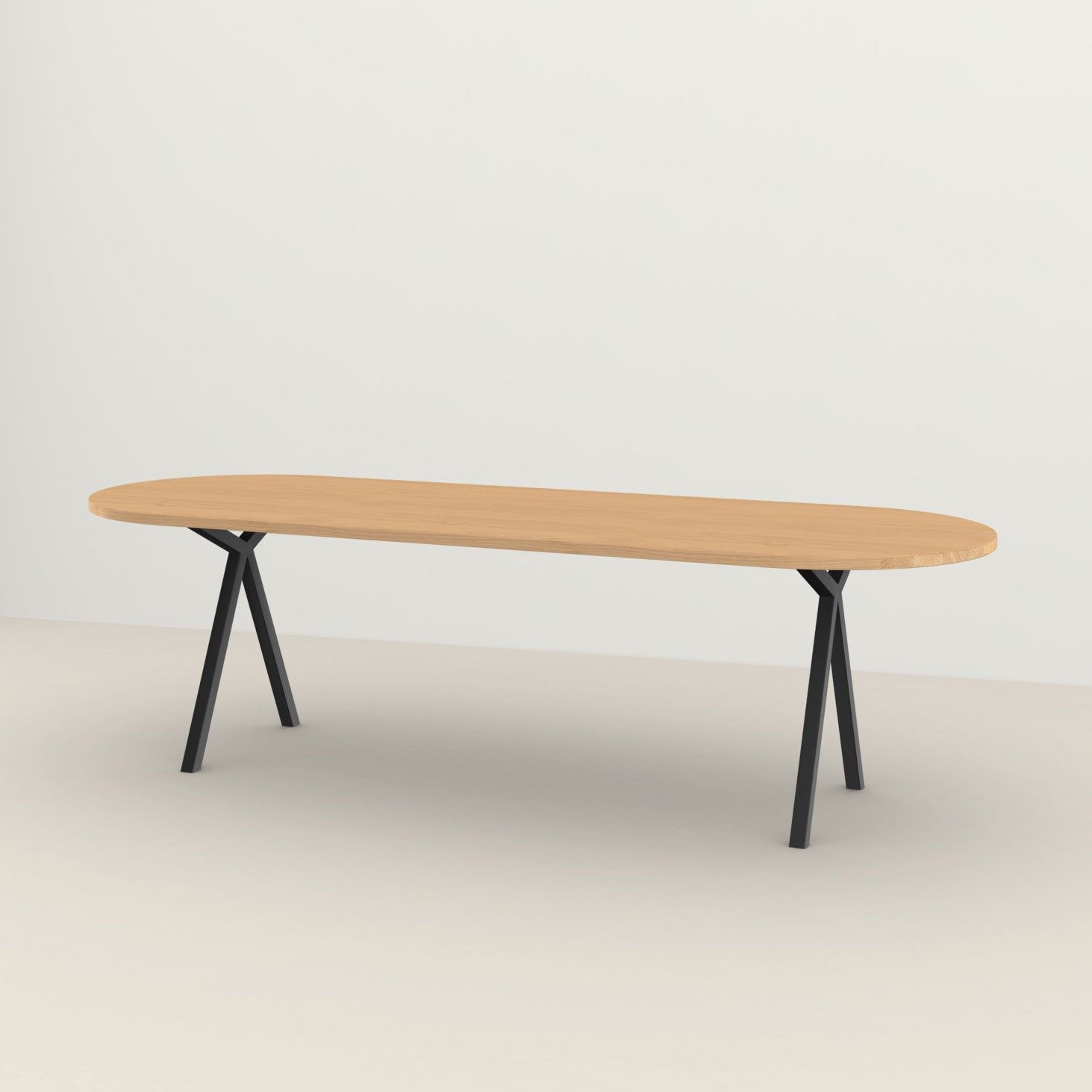 Studio HENK tafel Slim X-type Plat ovaal - zwart frame, hardwax light 3041 280 x 90 cm | HWO NL 3041 | Rechte Rand | Frame Zwart