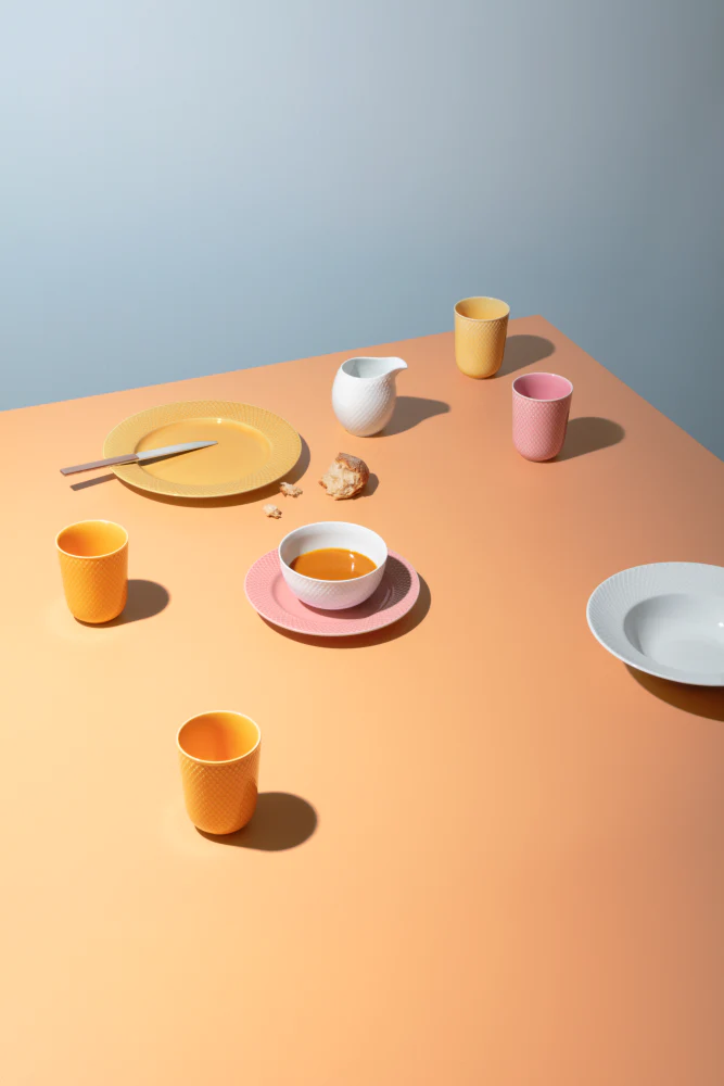 Lyngby Porcelæn  Rhombe Color krus, rosa - 33 cl.