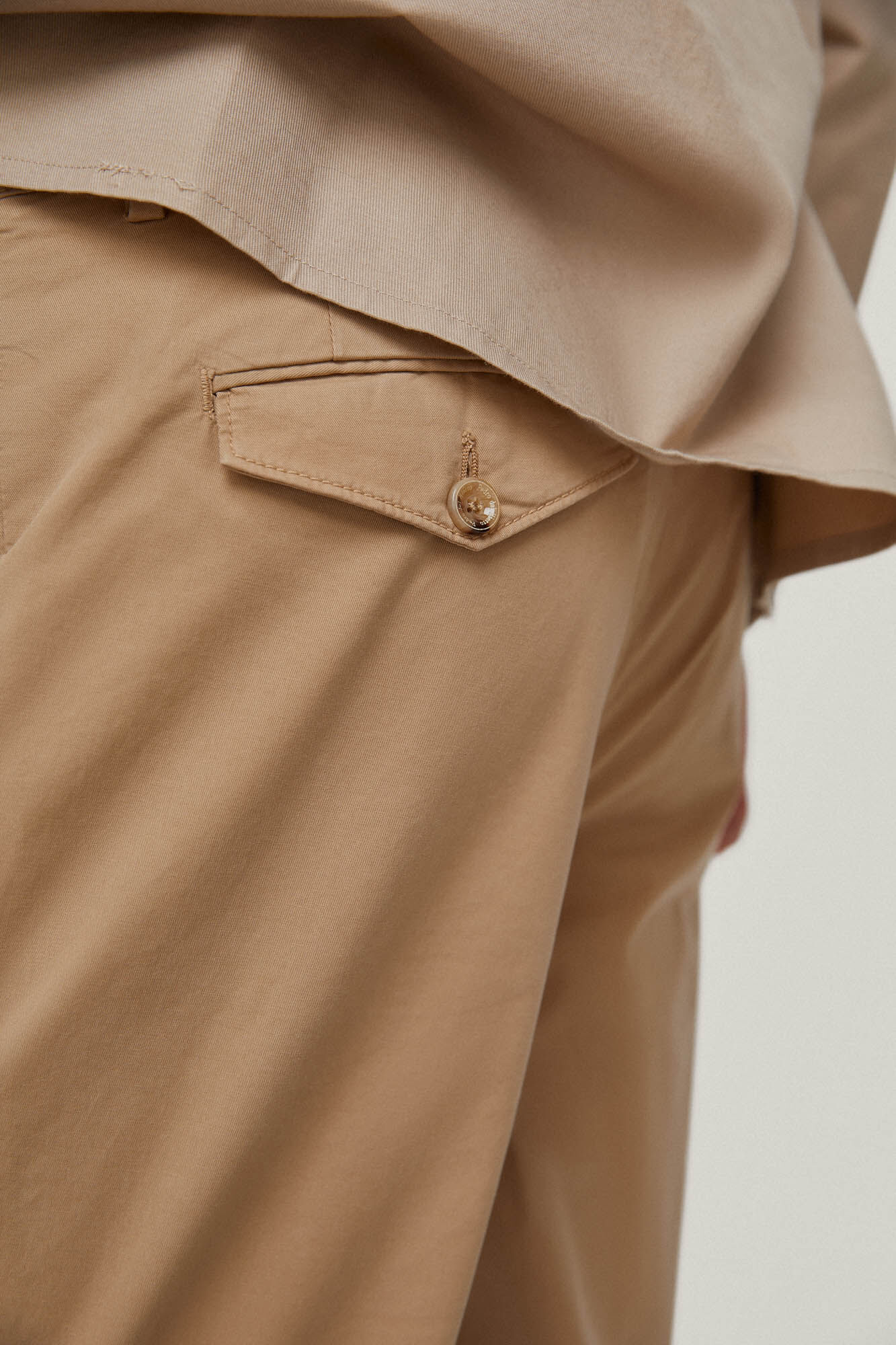 Calças chino Premium Flex Lightweight Regular - Bege