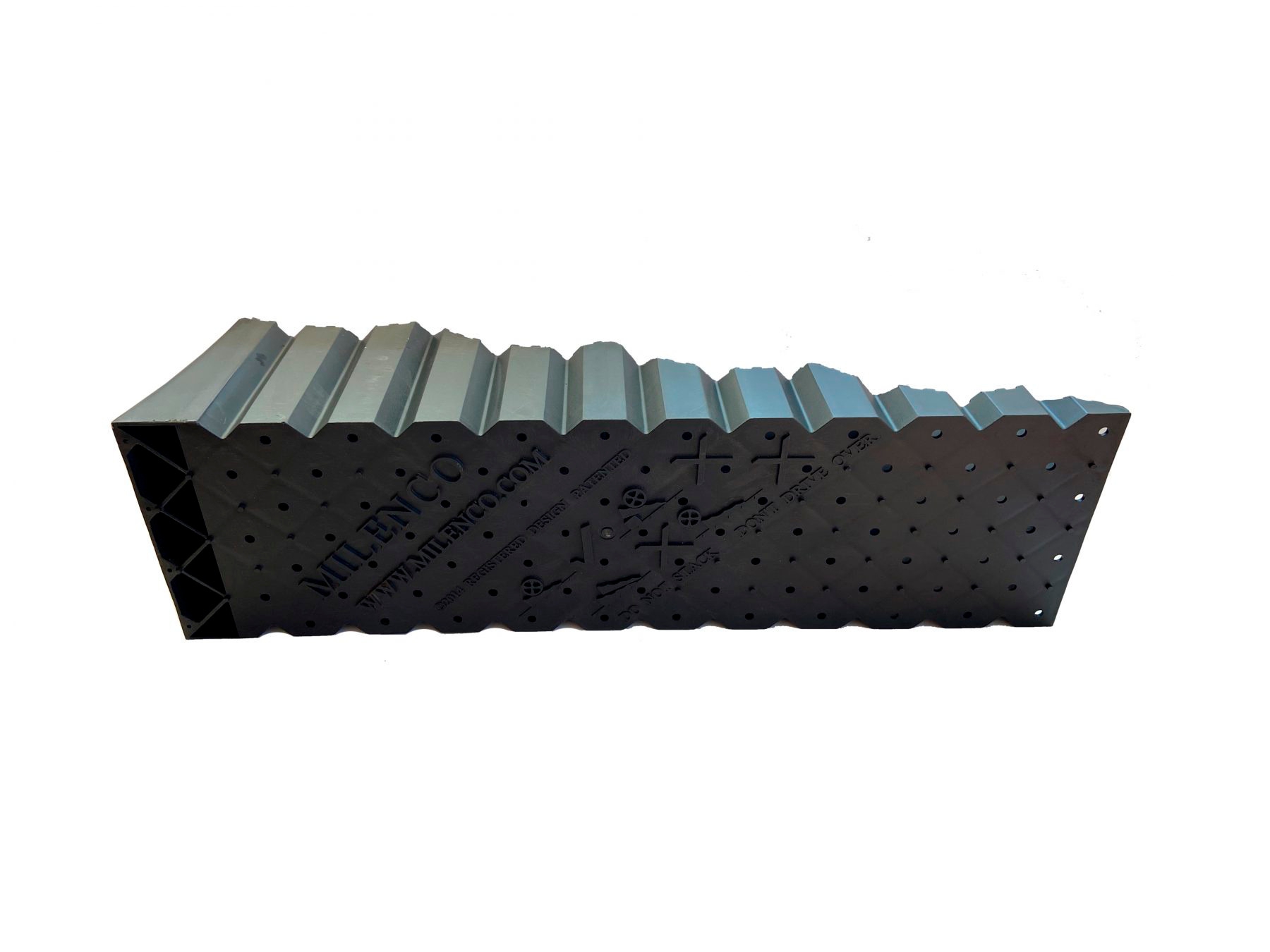 Milenco Quattro Auffahrkeil 4 stufig