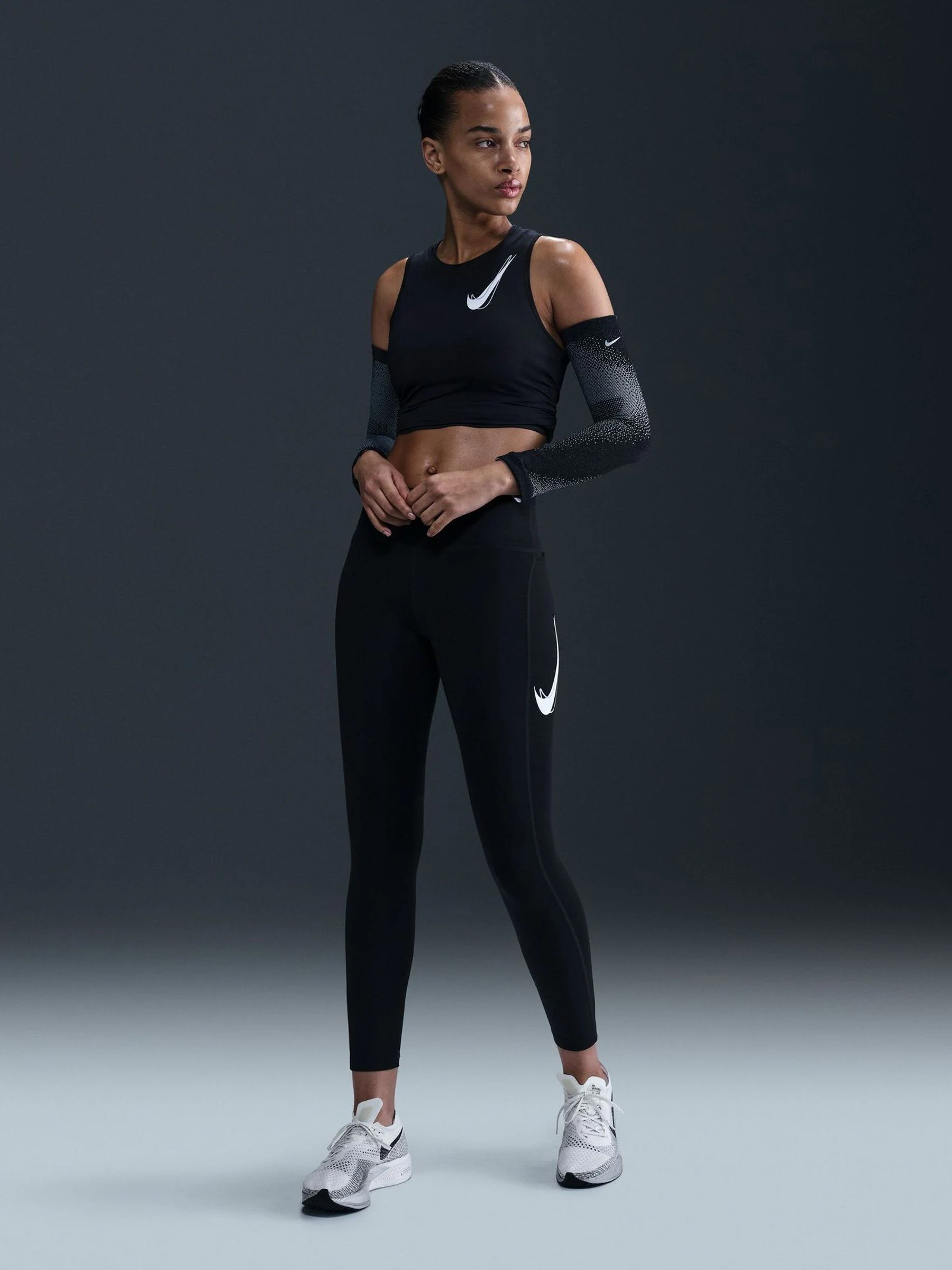 Zwart - Nike Fast Mid Rise 7/8 legging