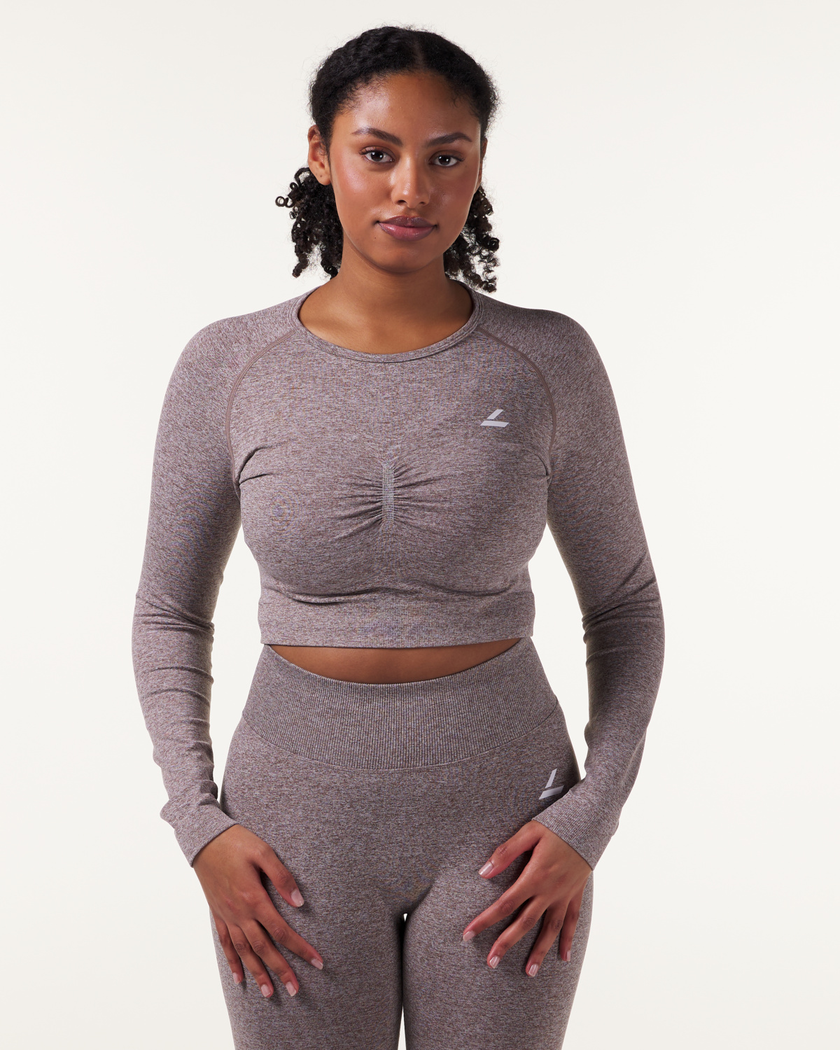 LEVITY Device Seamless Ruch Crop LS Dk Brown Marl