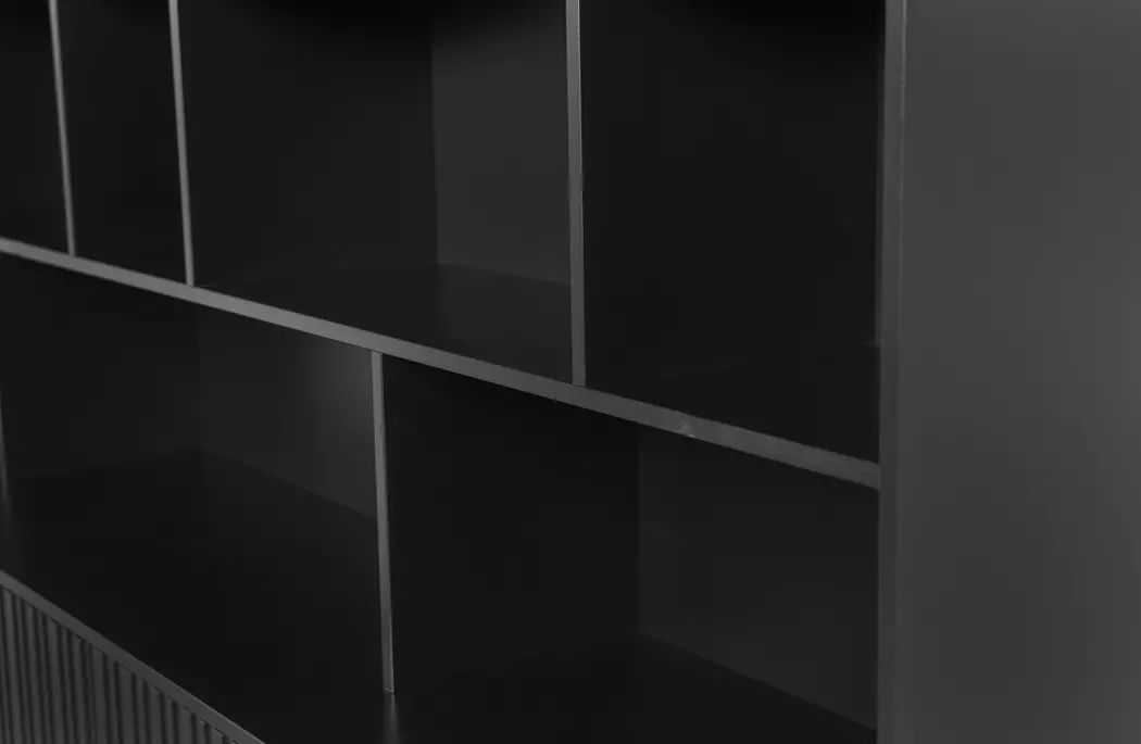 Wandschrank New Gravure