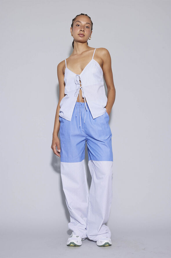 Oval Square Fame Pants Blue pinstripe