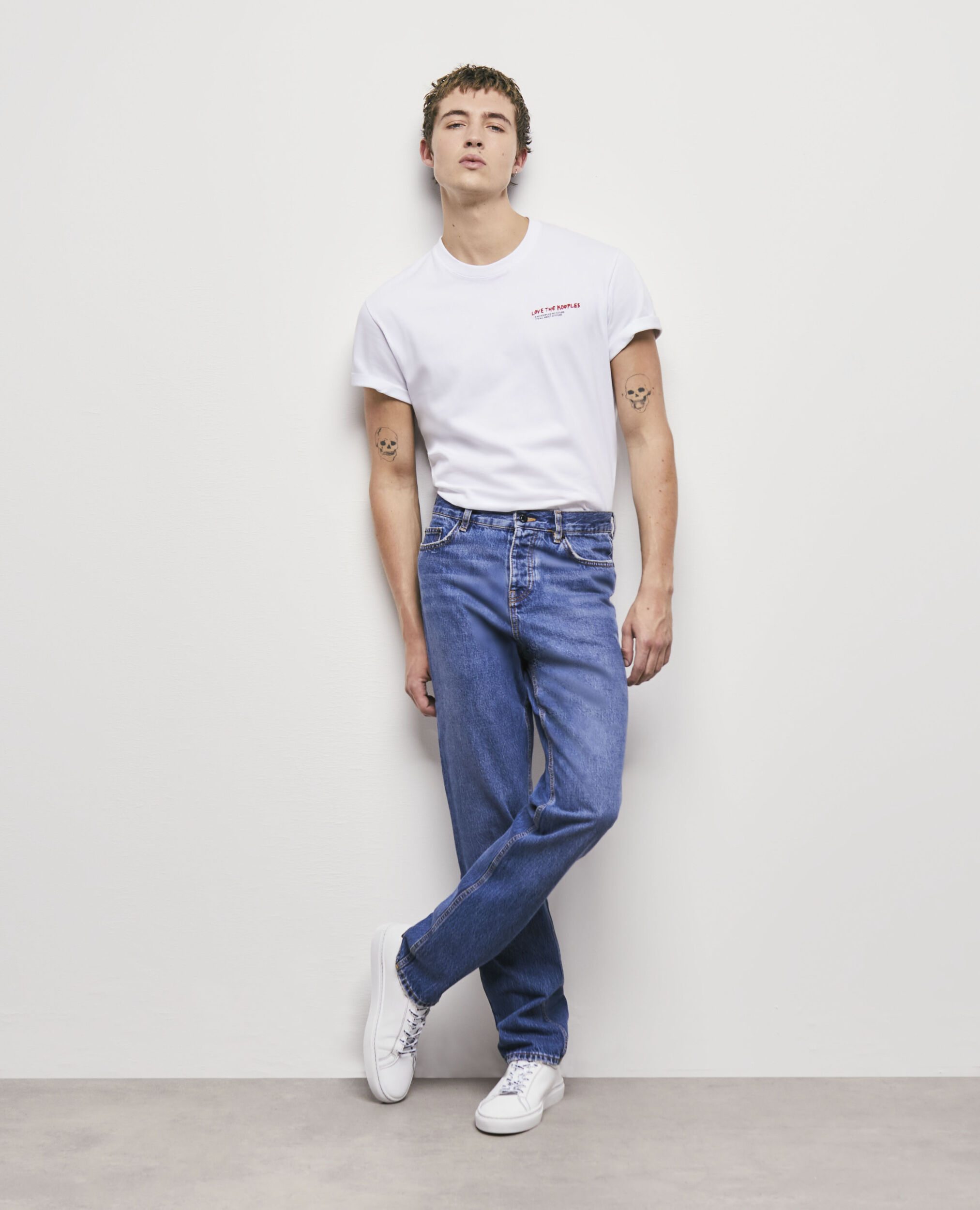 Jean droit bleu